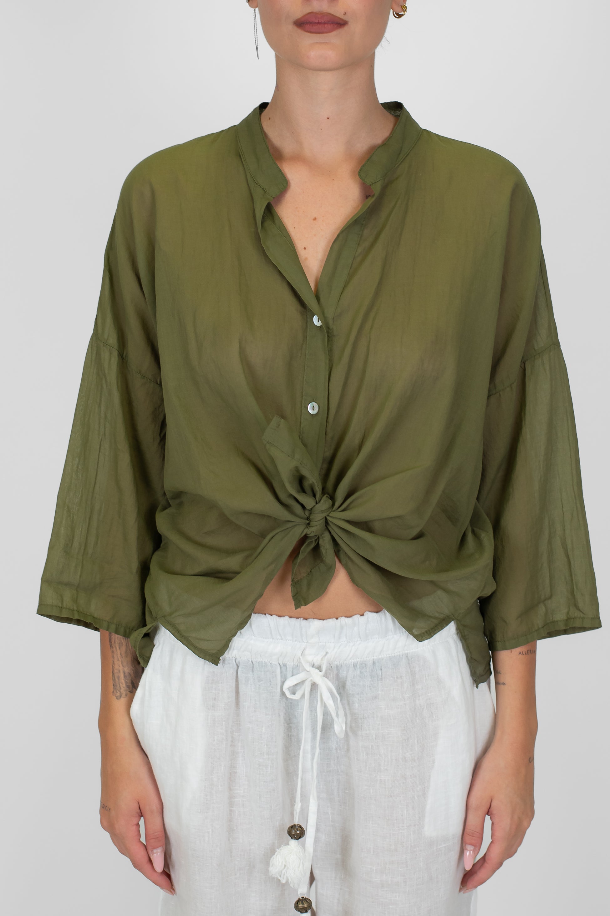 Haveone - Camicia in mussola di cotone con collo coreano e manica tre quarti