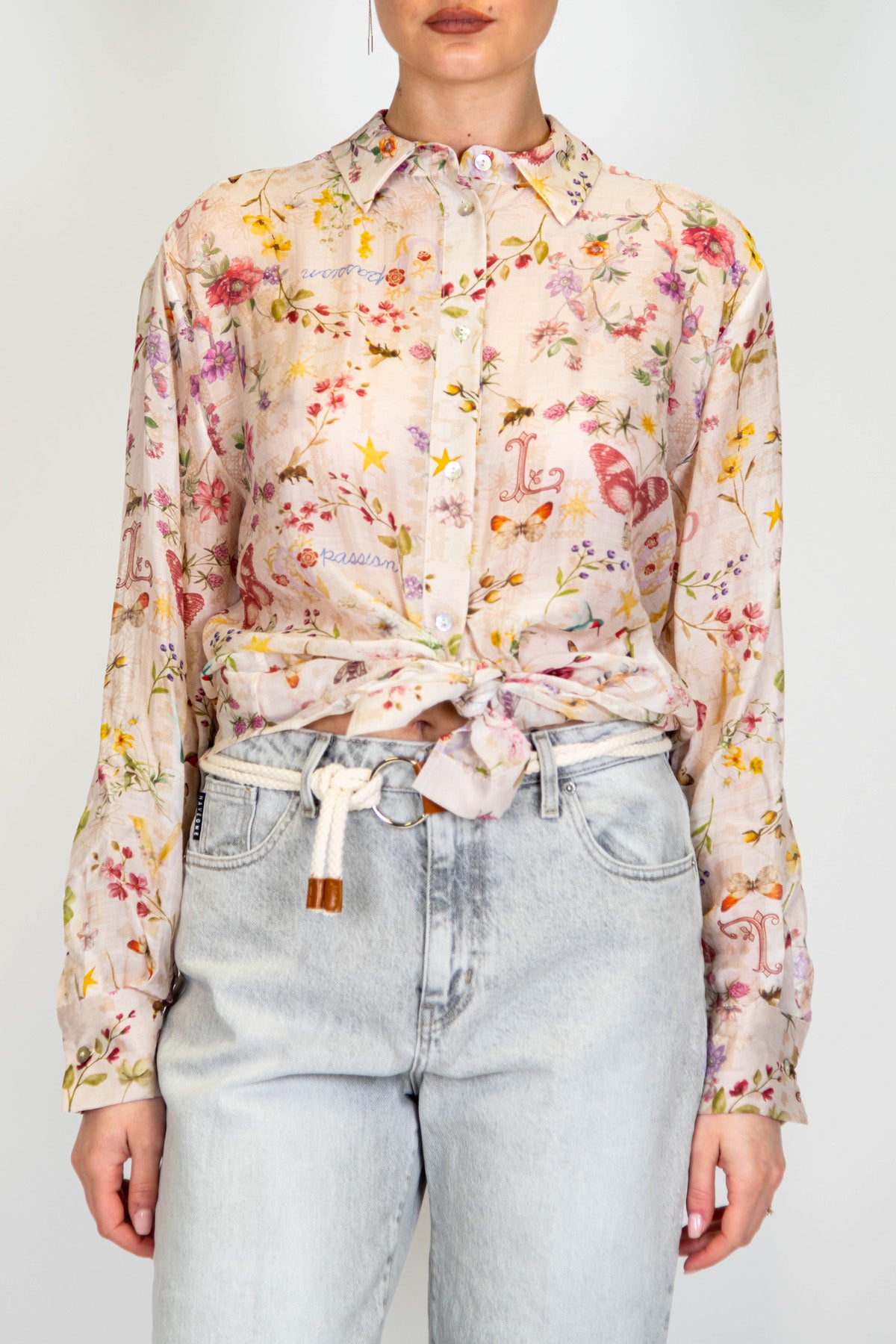 Motel - Camicia fantasia floreale in lyocel con nodo sul fondo
