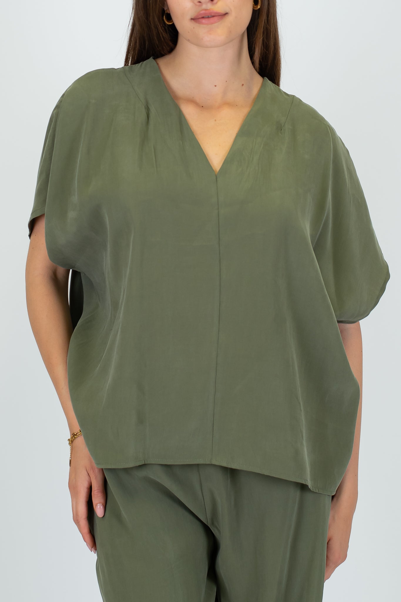 Haveone - Coordinato blusa scollo V e pantalone palazzo in cupro