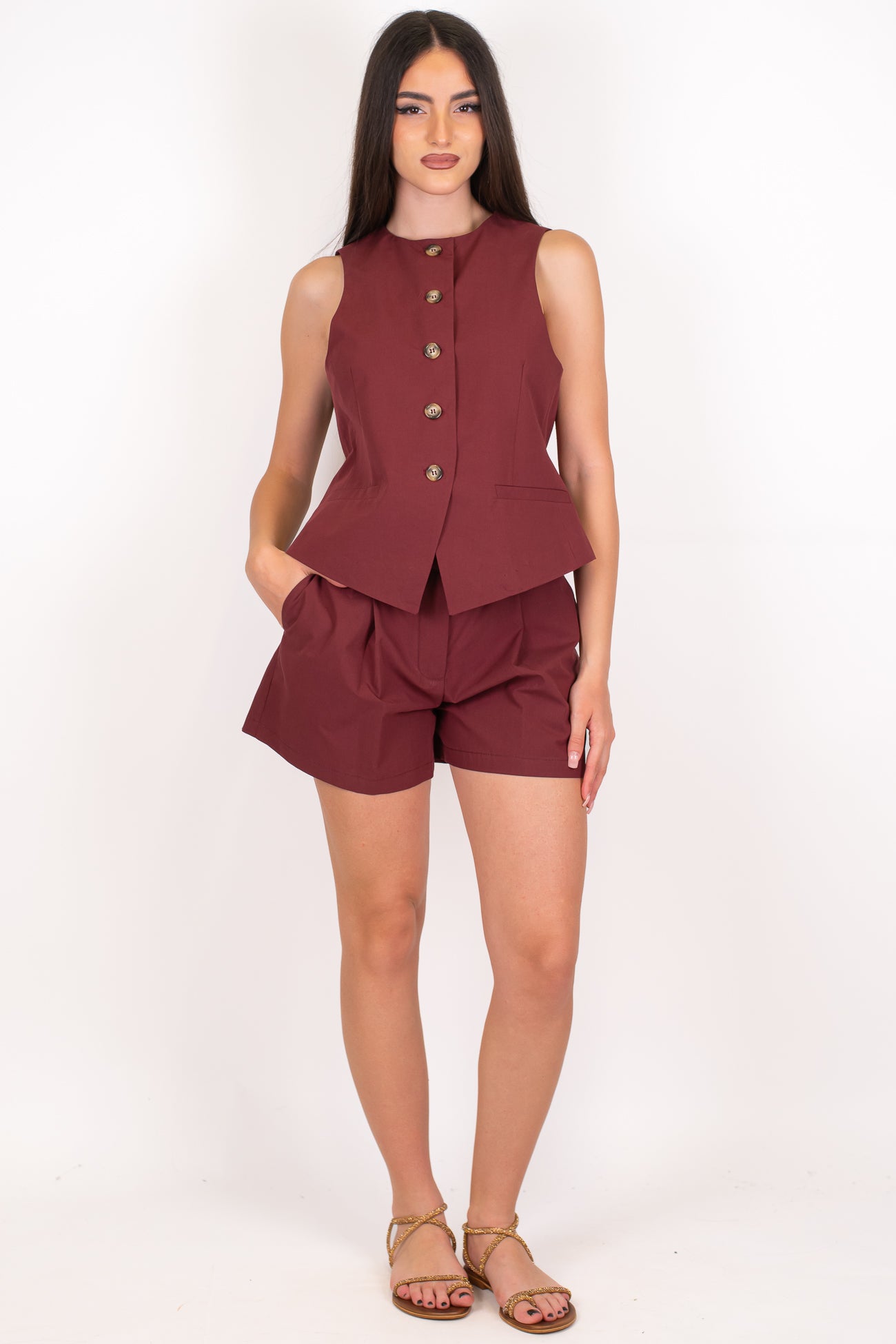 Dixie - Coordinato gilet sfiancato e shorts con pinces in cotone