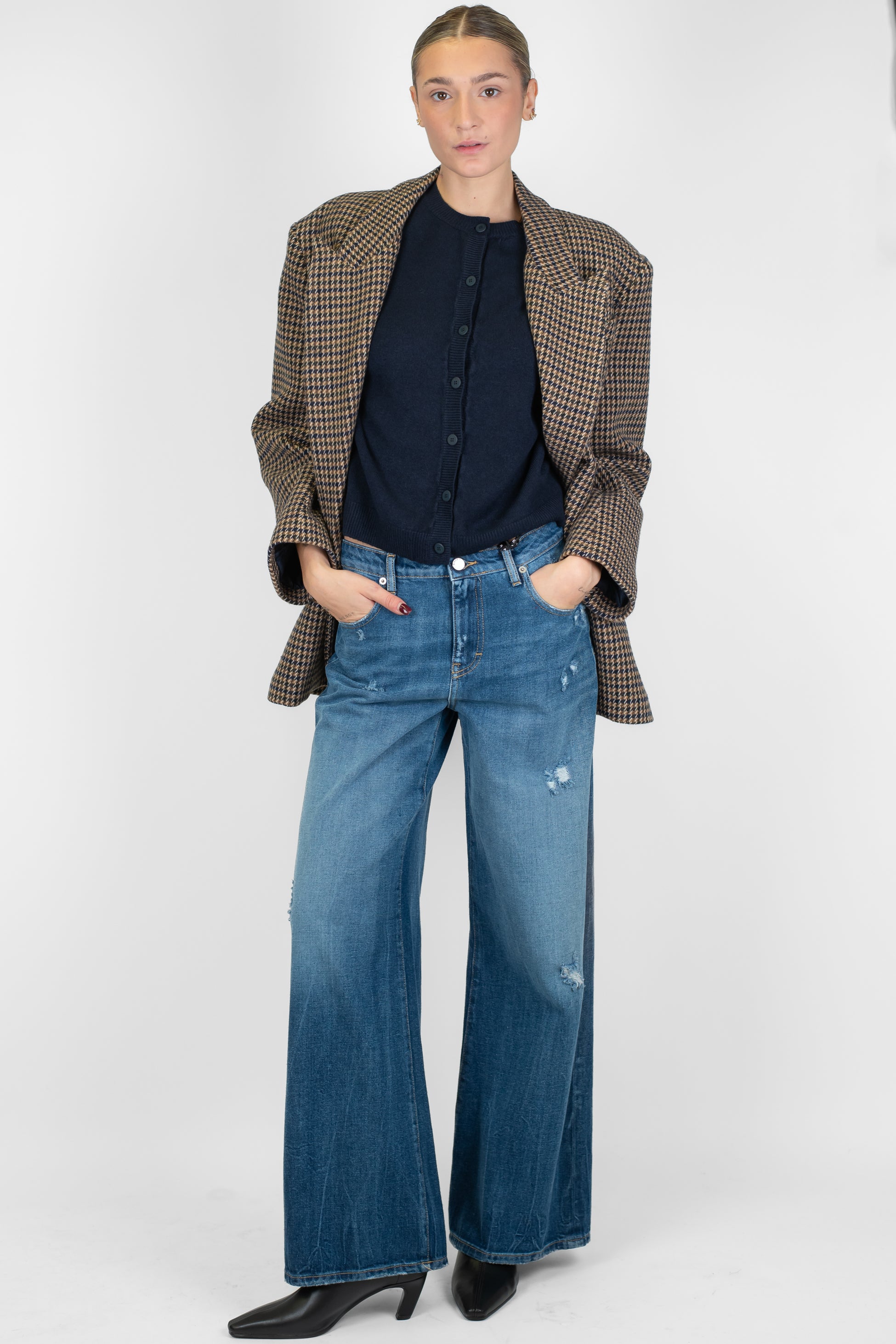 Tensione in - Blazer doppiopetto fantasia pied de poule in misto lana con rever ampio a lancia