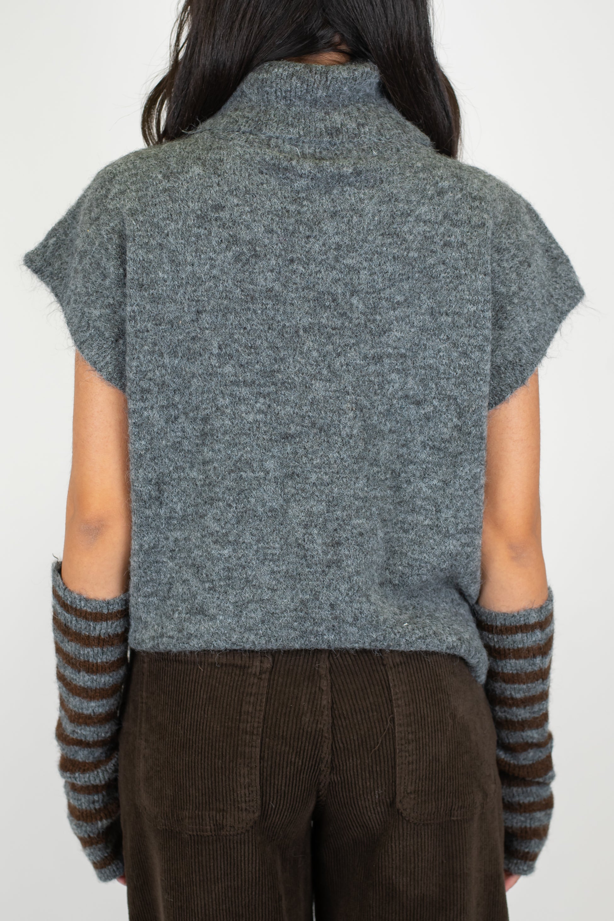 Tensione in - Dolcevita giromaniche in misto lana con manicotti fantasia a righe