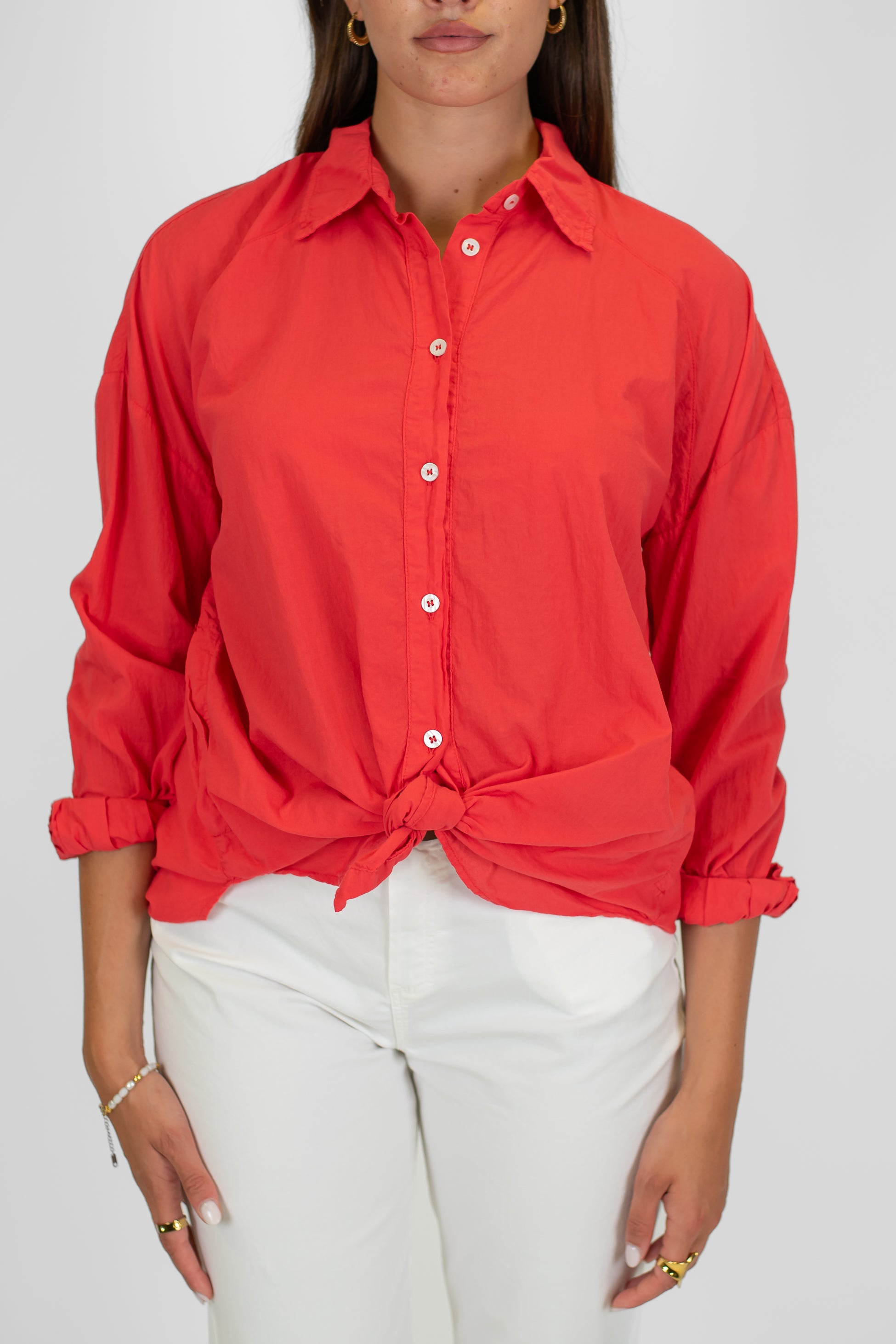 Dixie - Camicia tinta unita in cotone con nodo sul fondo