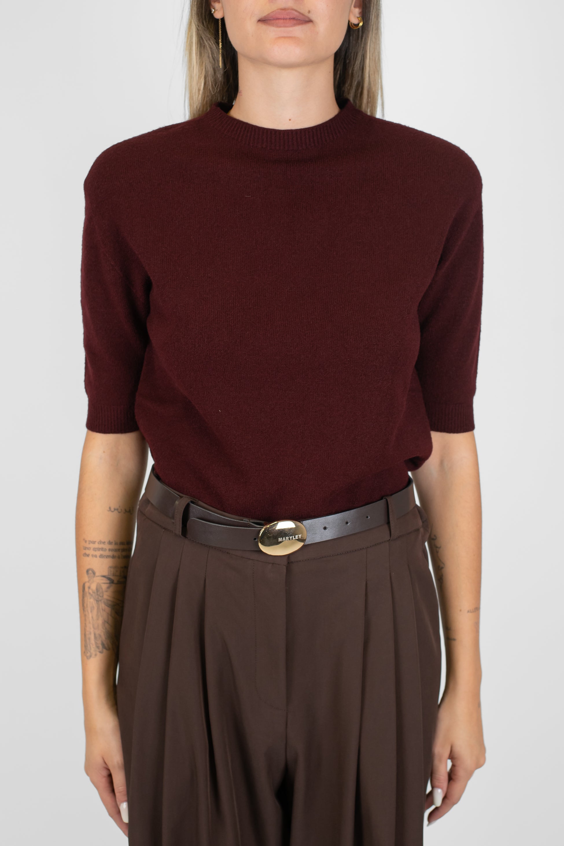 Maryley - Maglia girocollo con manica tre quarti e spalline