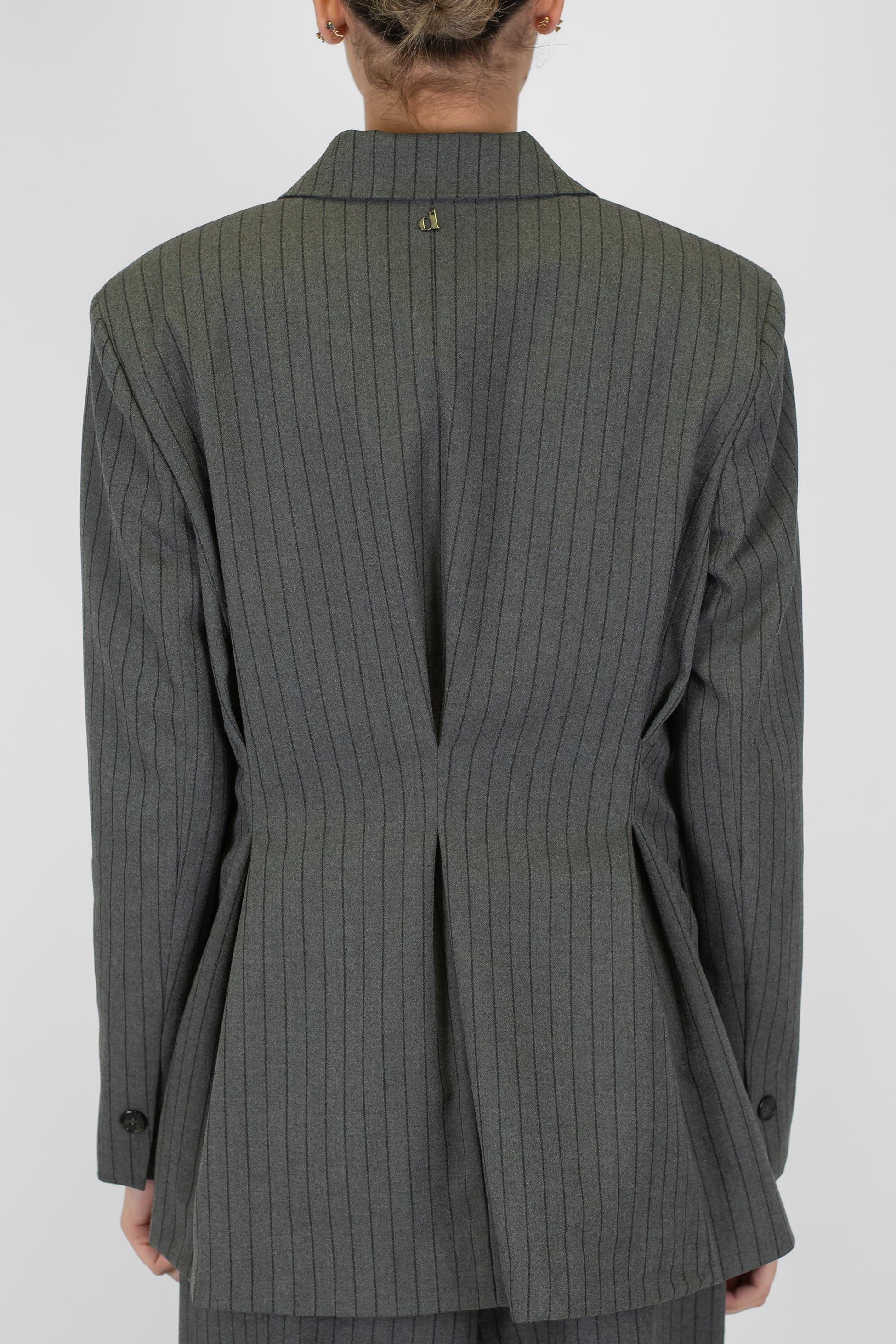 Dixe - Blazer doppiopetto gessato con pinces centrale sul retro