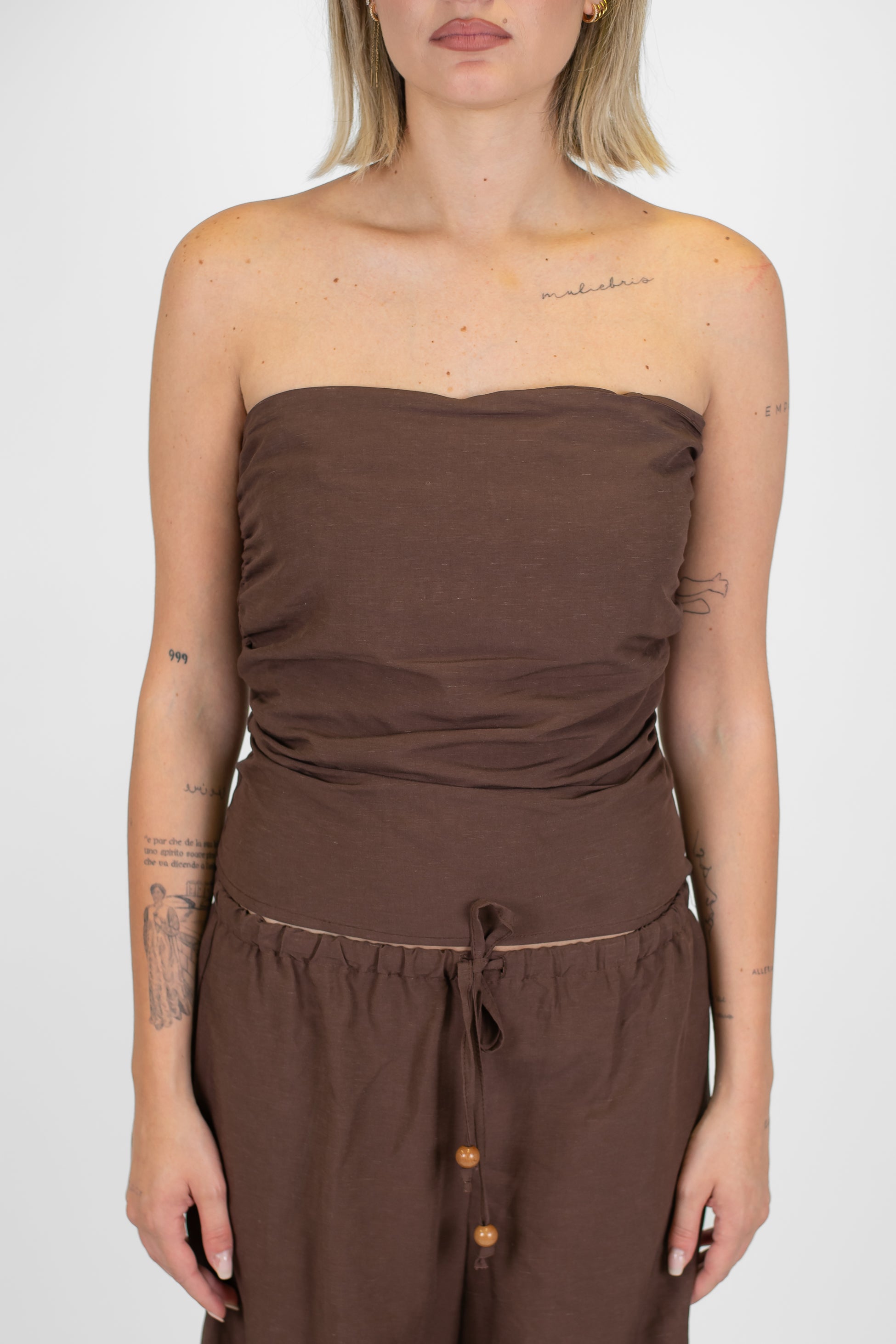 Tensione in - Coordinato pantalone e top a fascia