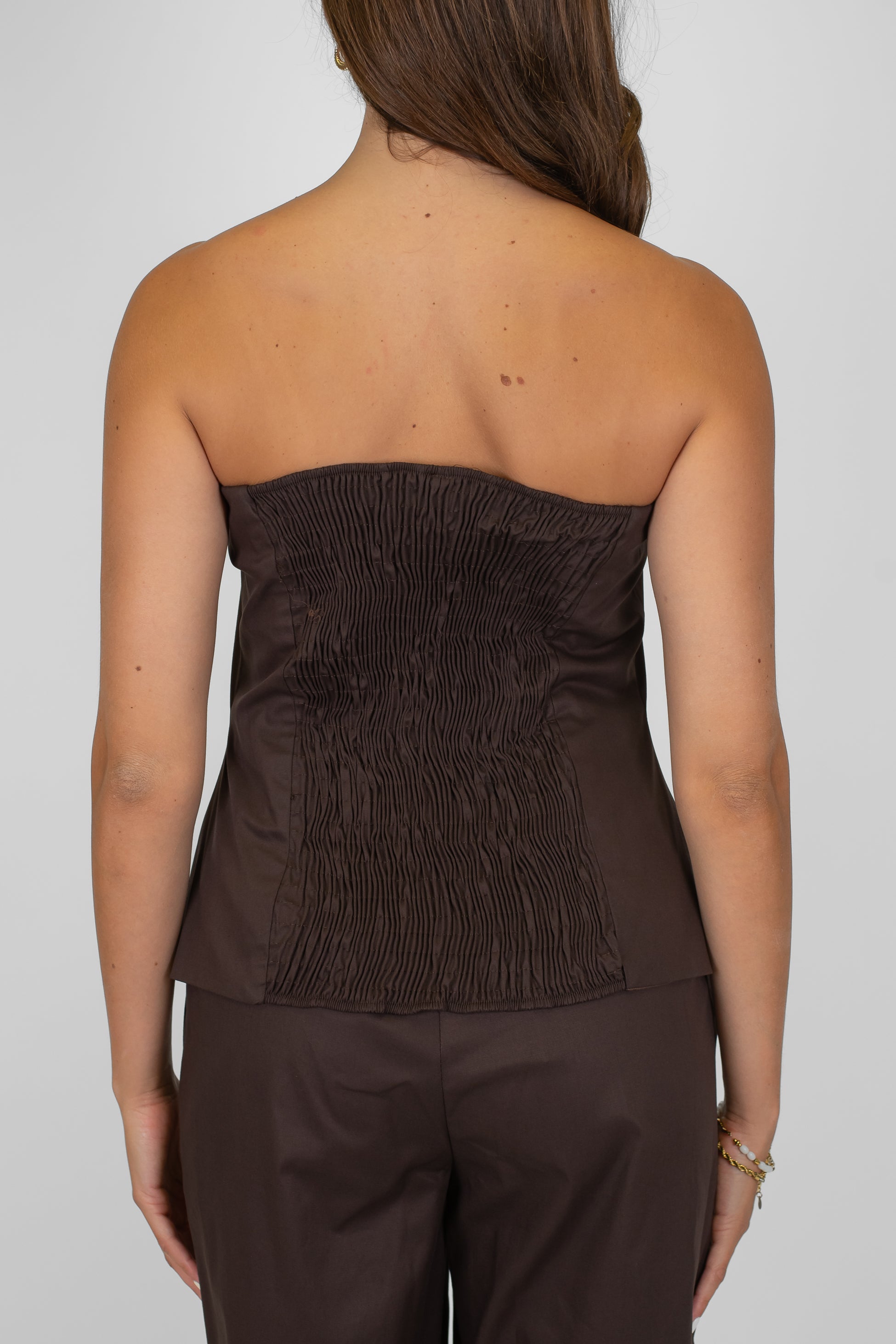 Tensione in - Coordinato in cotone tela paracadute con top a fascia e pantalone palazzo con elastico sul retro