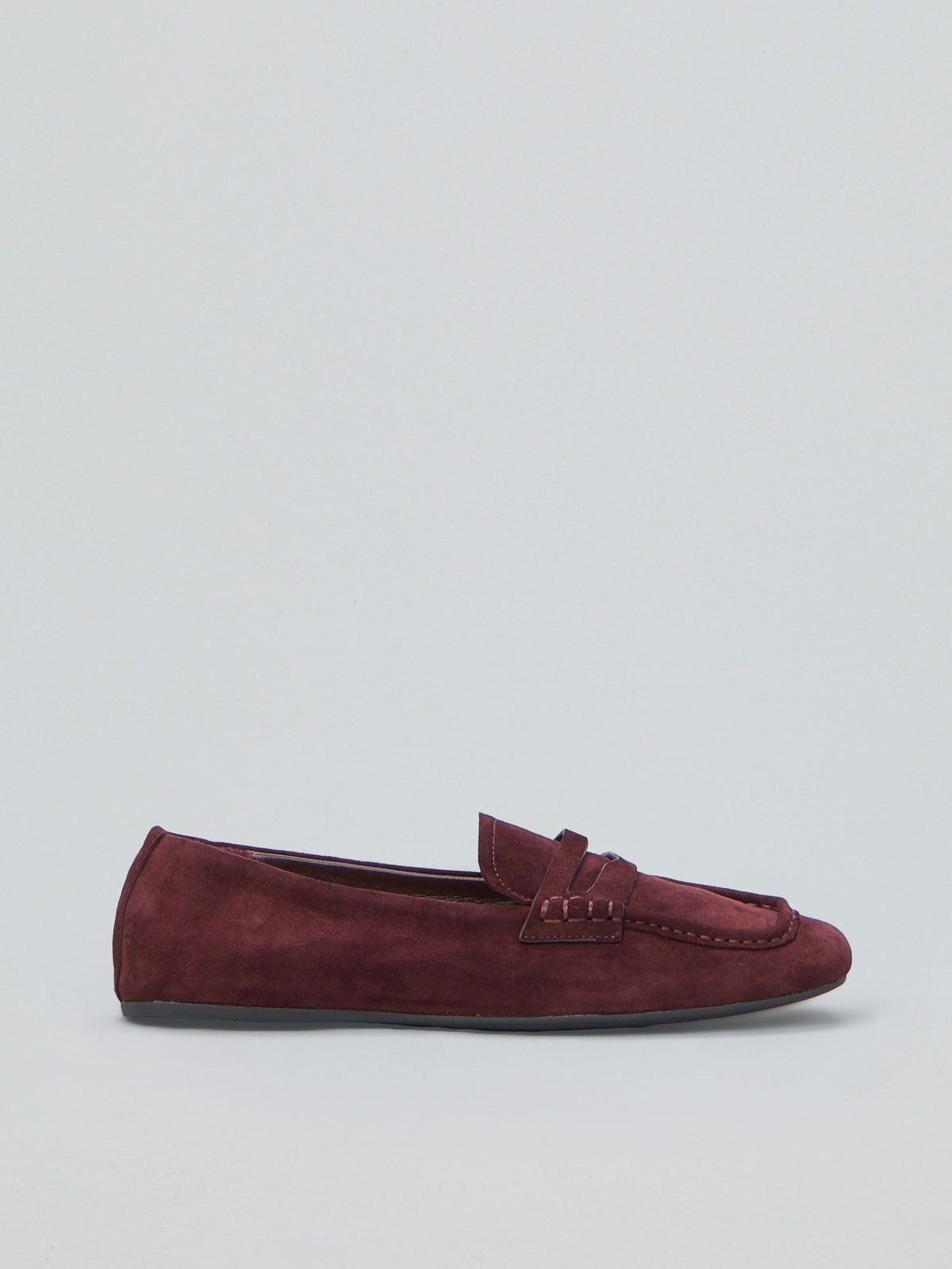 Ovyè - Mocassino in suede punta quadrata