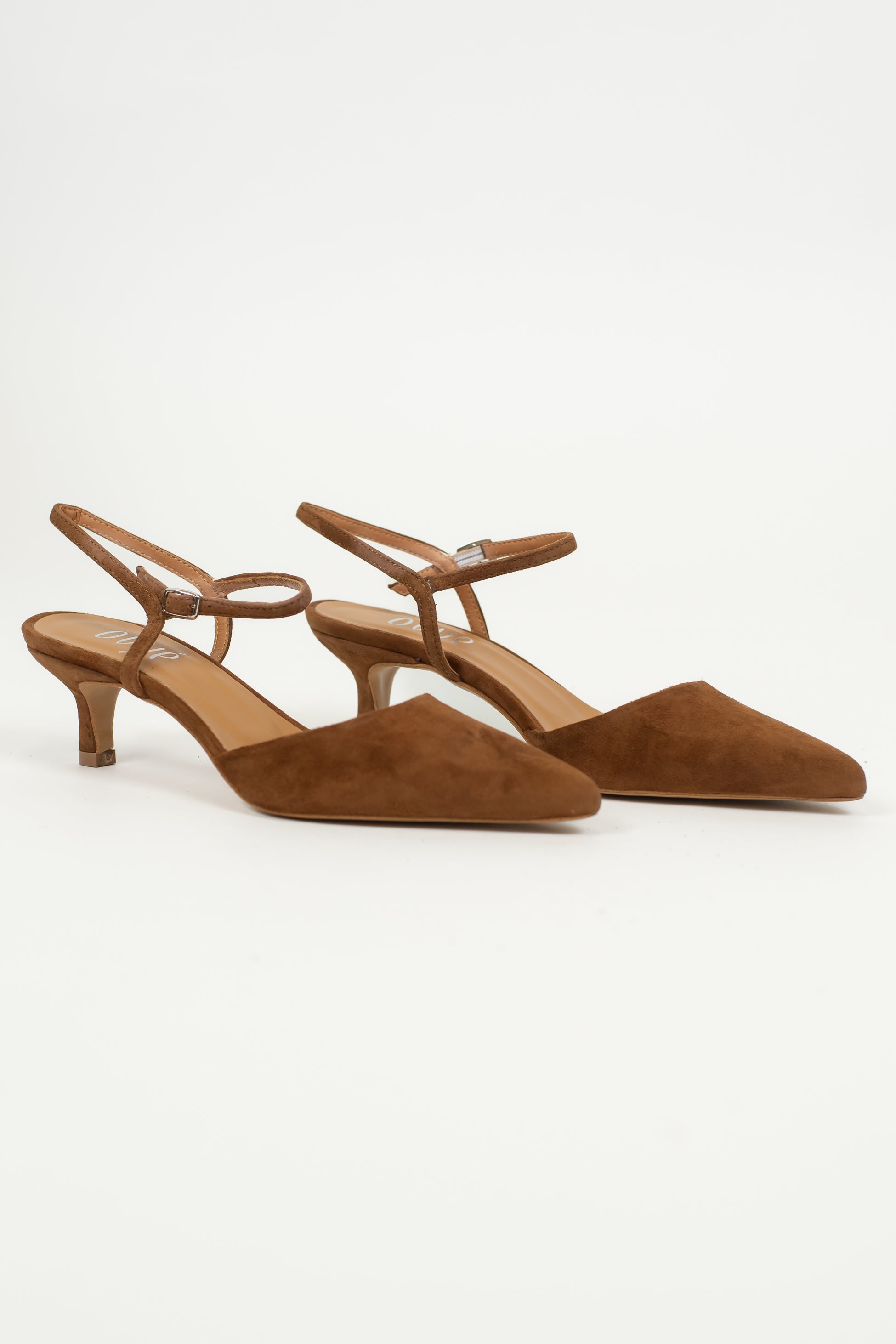 Ovyé - Slingback a punta in camoscio con tacchetto