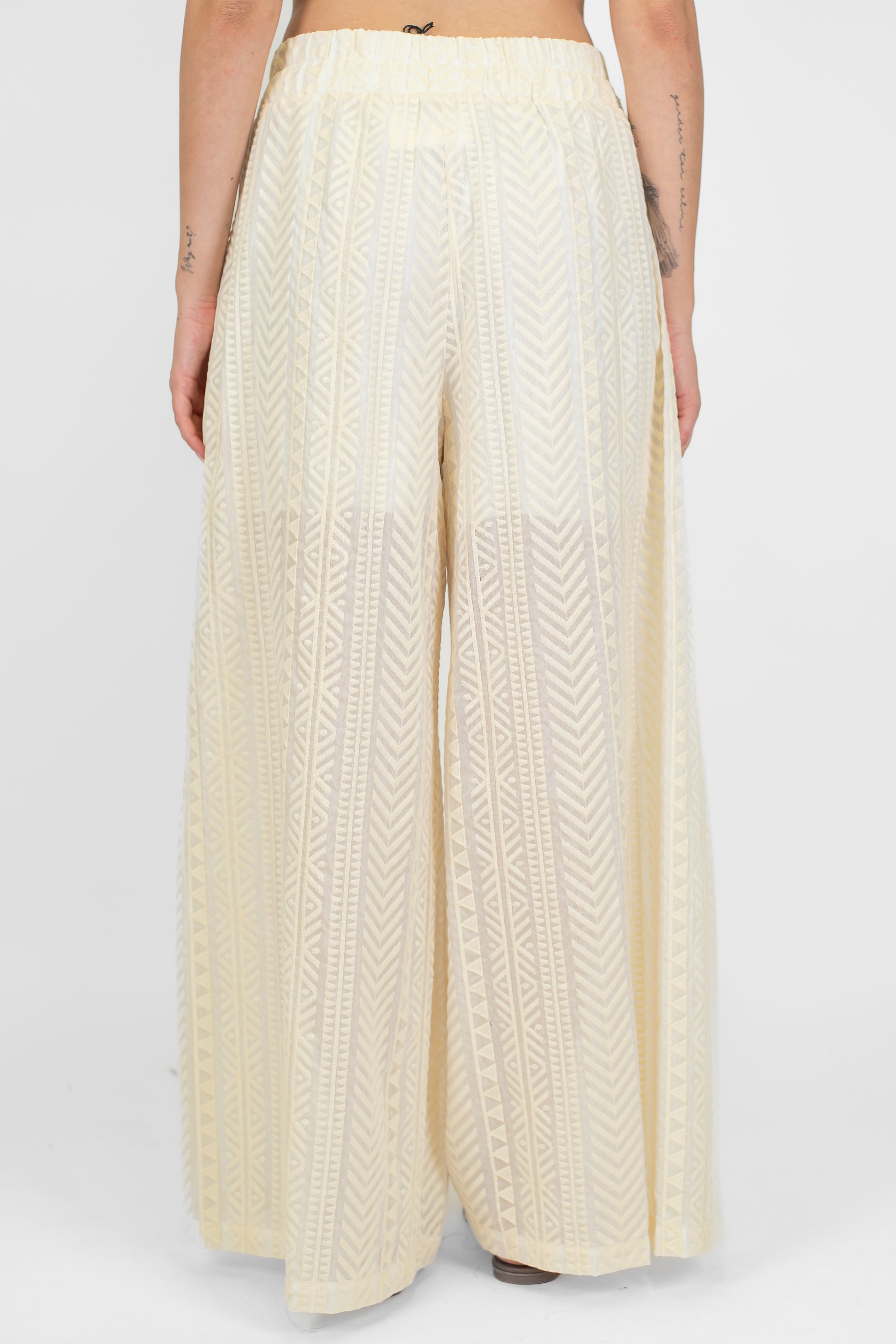 Tensione in - Pantalone palazzo fantasia zig zag in mussola di cotone e seta con elastico in vita