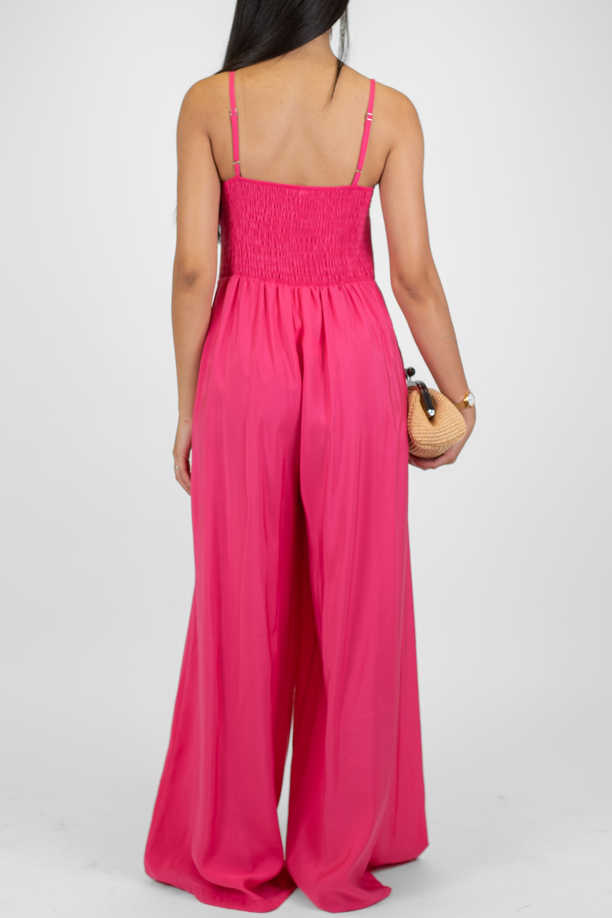 Tensione in - Tuta in modal con bretelline e spilla fiore