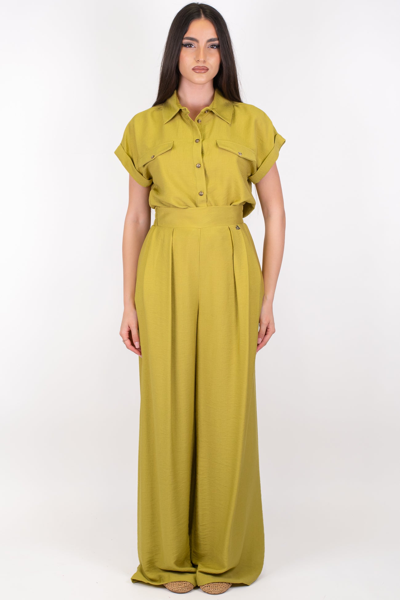 Dixie - Coordinato camicia mezzamanica e pantalone palazzo con elastico sul retro in viscosa leggera