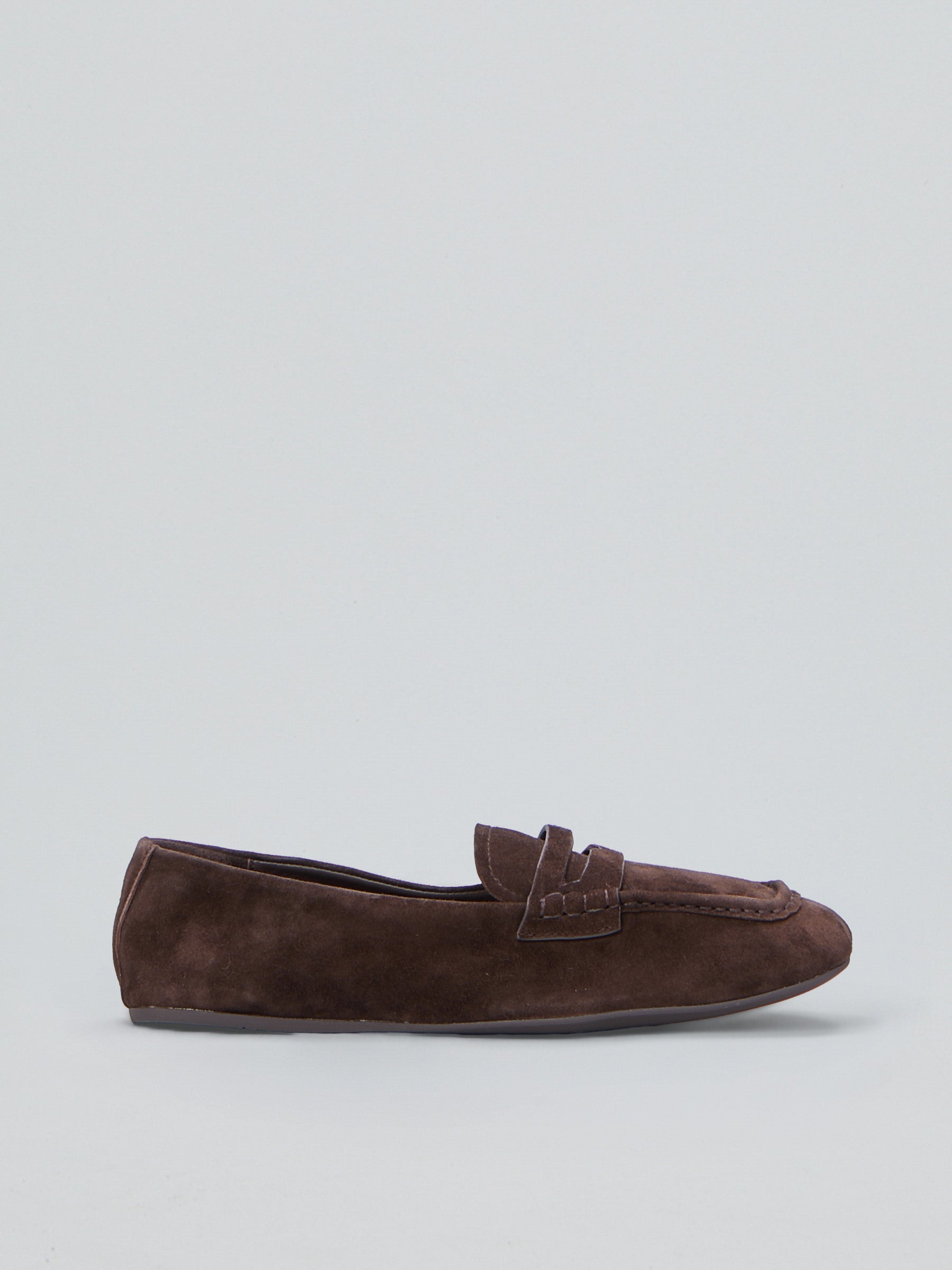Ovyè - Mocassino in suede punta quadrata