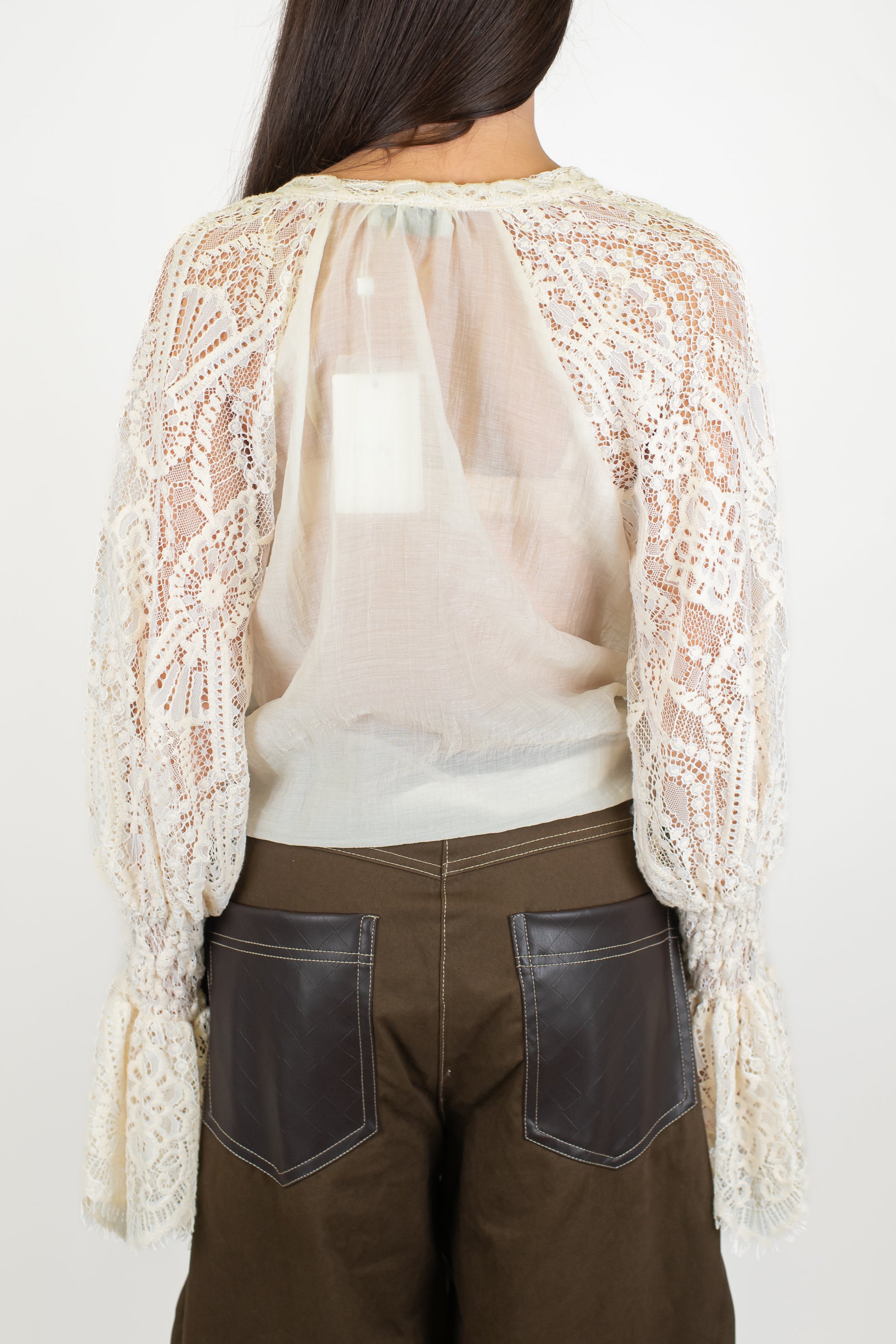 Motel - Camicia velata in lyocell con maniche a campana in crochet