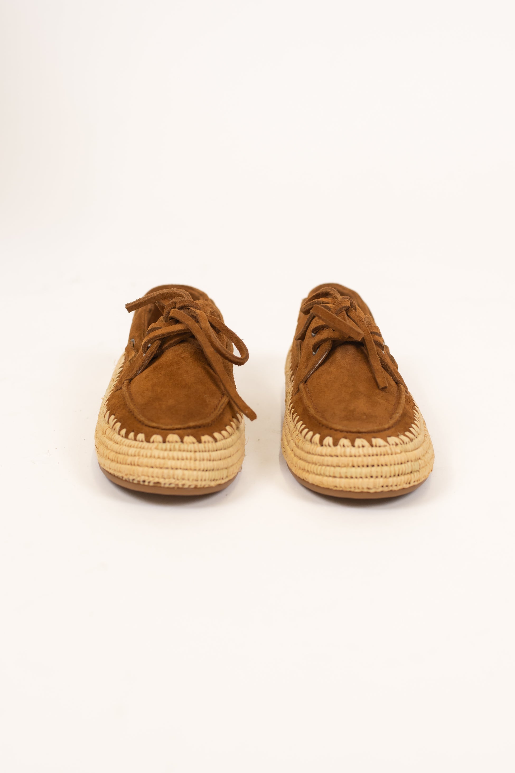 Ovyé - Mocassino in suede con lacci e bordo in corda