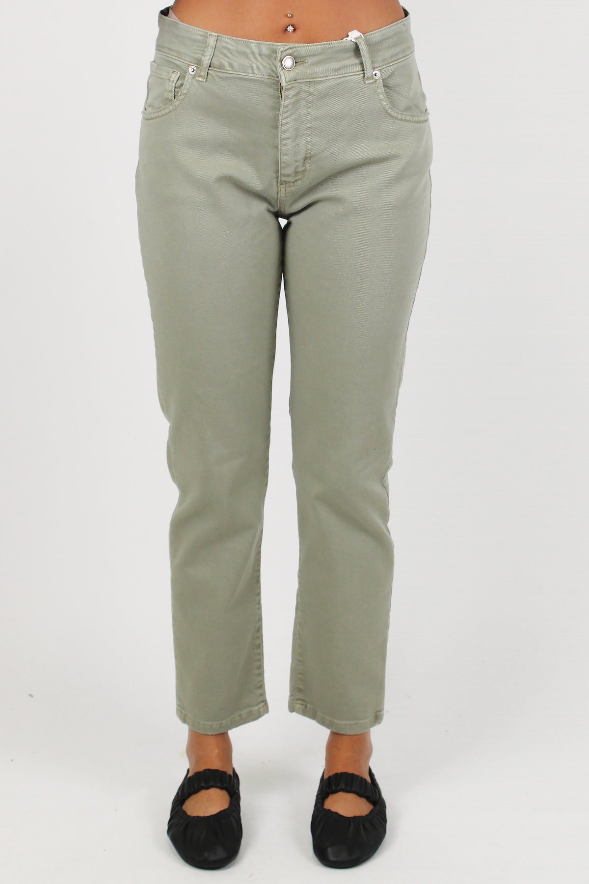 Motel - Pantalone regular in denim colorato