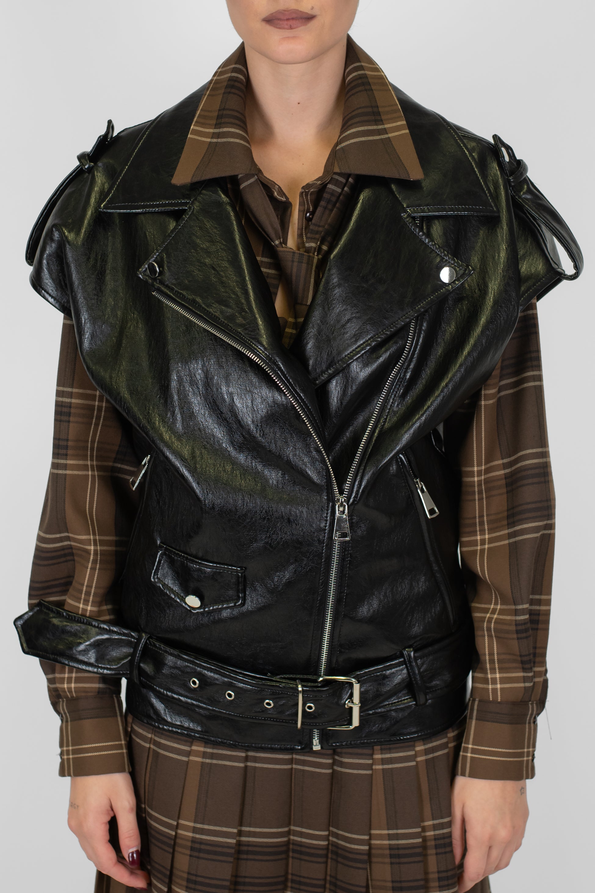 Motel - Giubbino smanicato in ecopelle