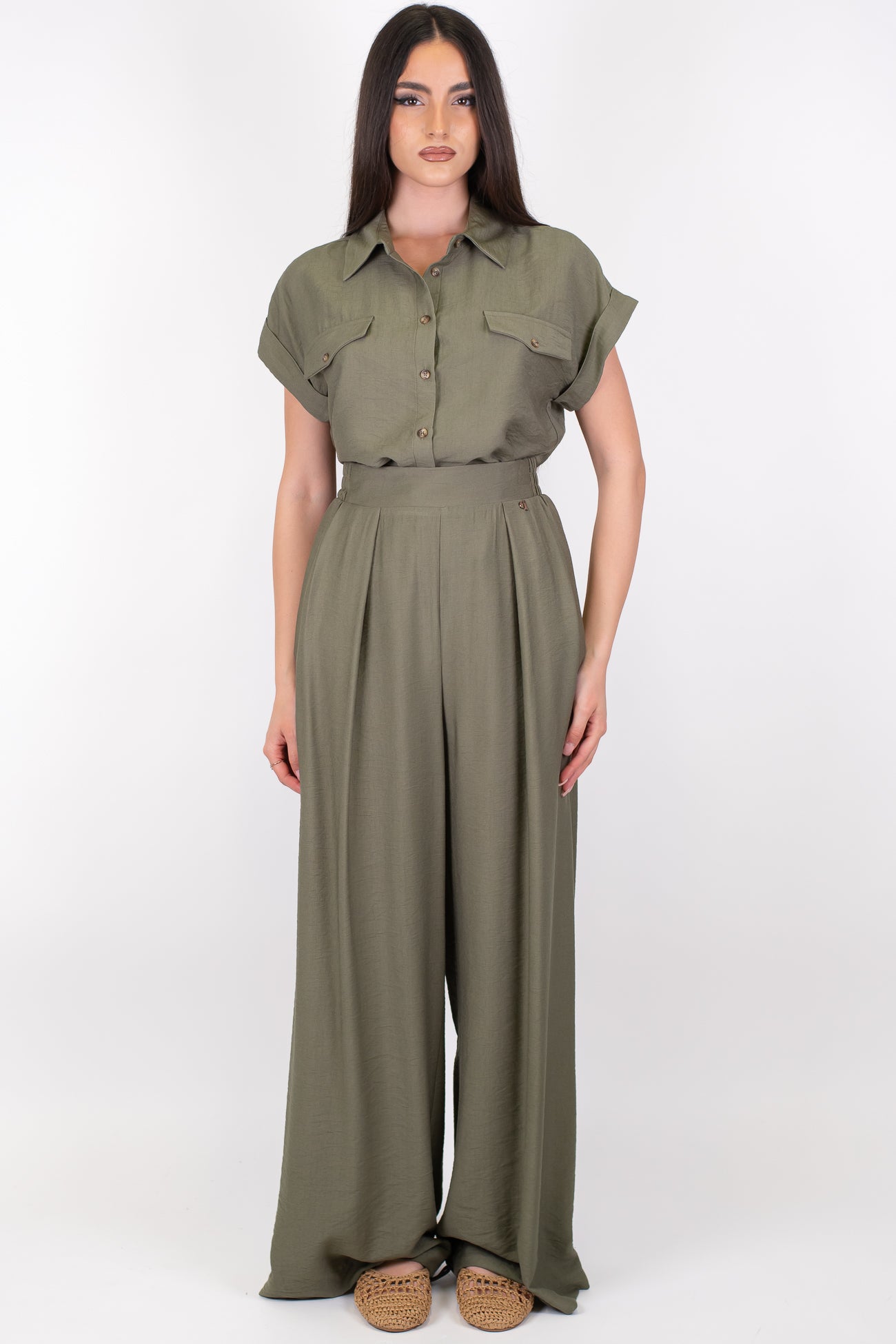 Dixie - Coordinato camicia mezzamanica e pantalone palazzo con elastico sul retro in viscosa leggera