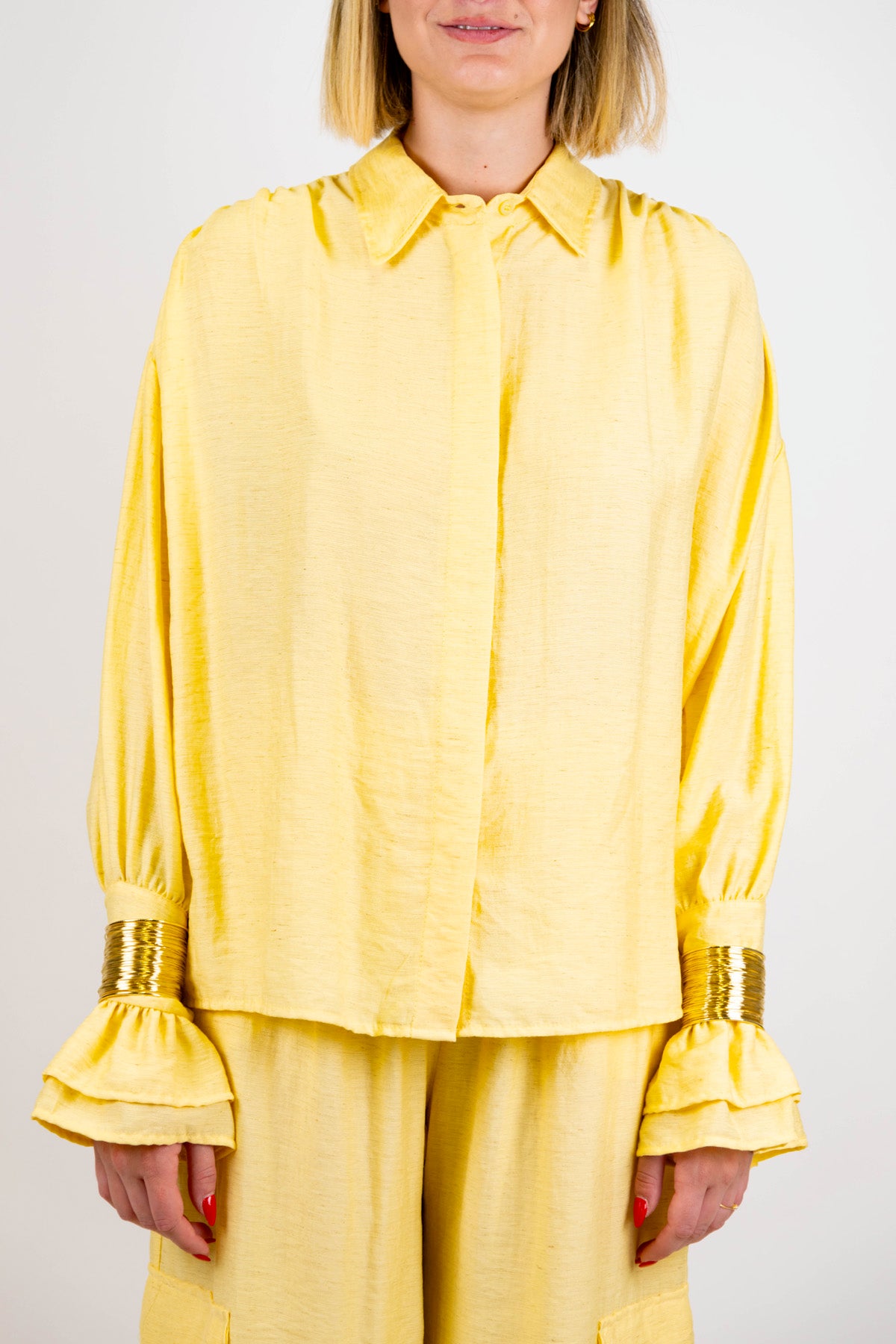 Haveone - Camicia over in misto lino con bracciali oro ai polsi