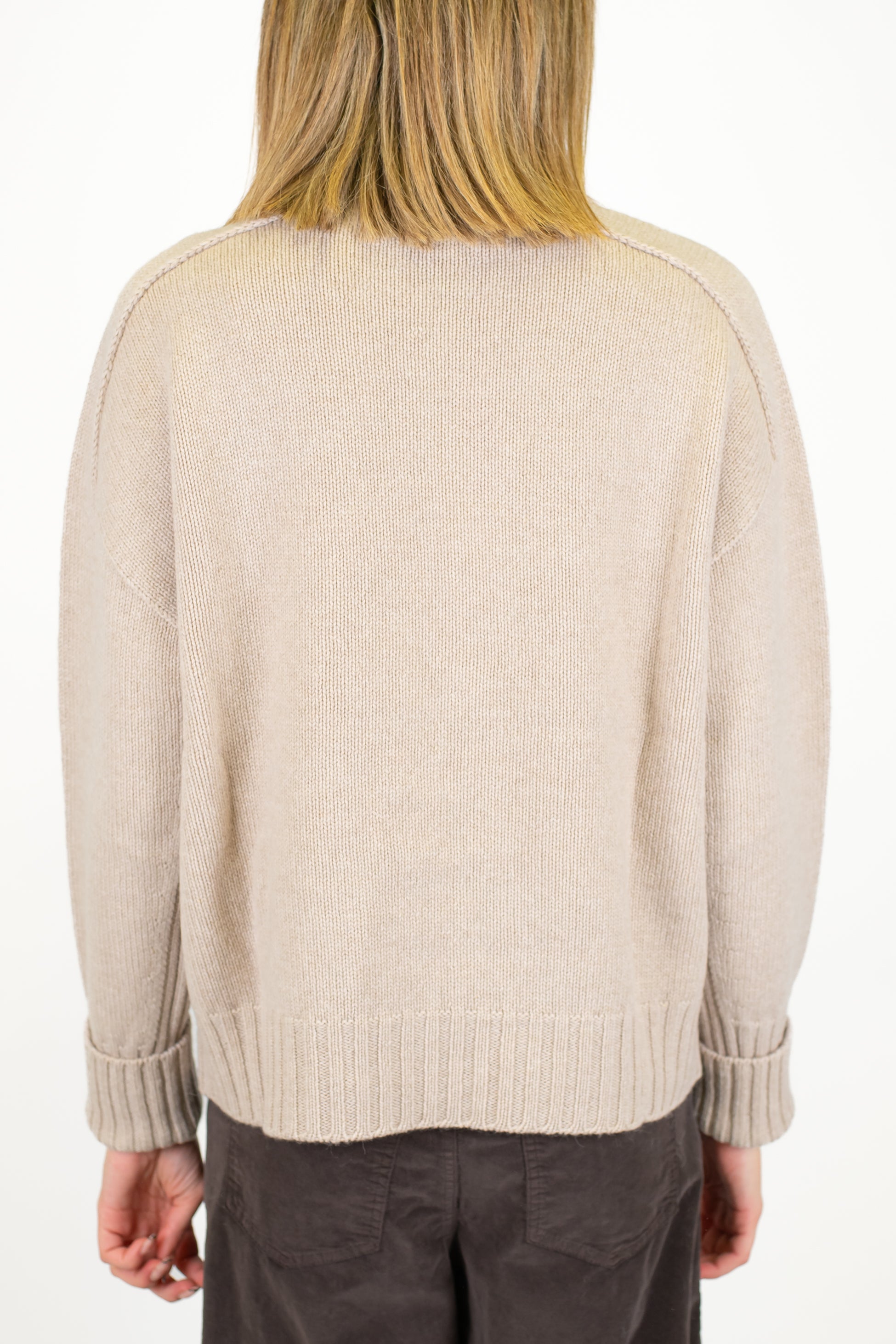 Tensione in - Maglia over in misto lana e cashmere con cuciture a vista