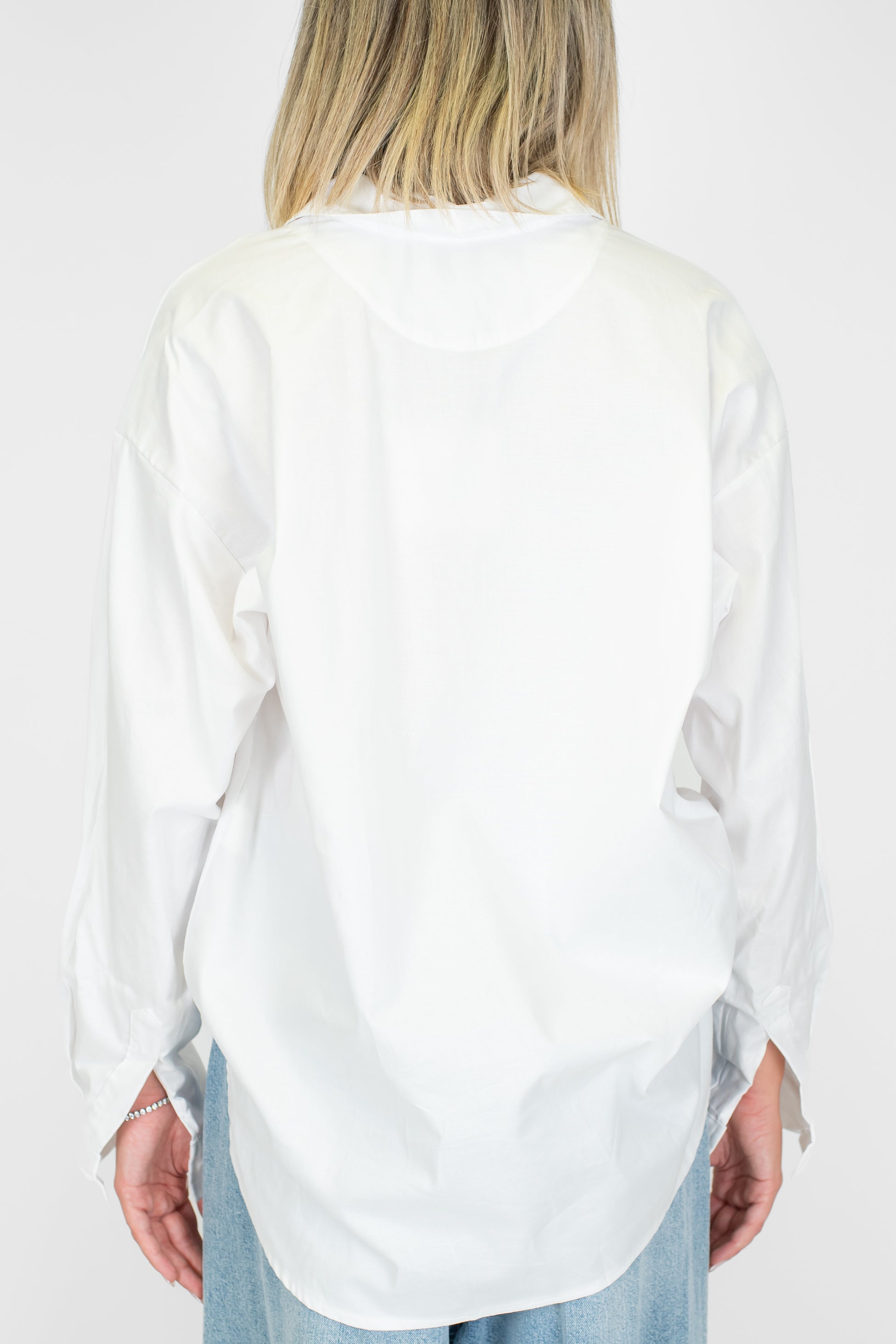 Tensione in - Camicia over con taschino sul petto