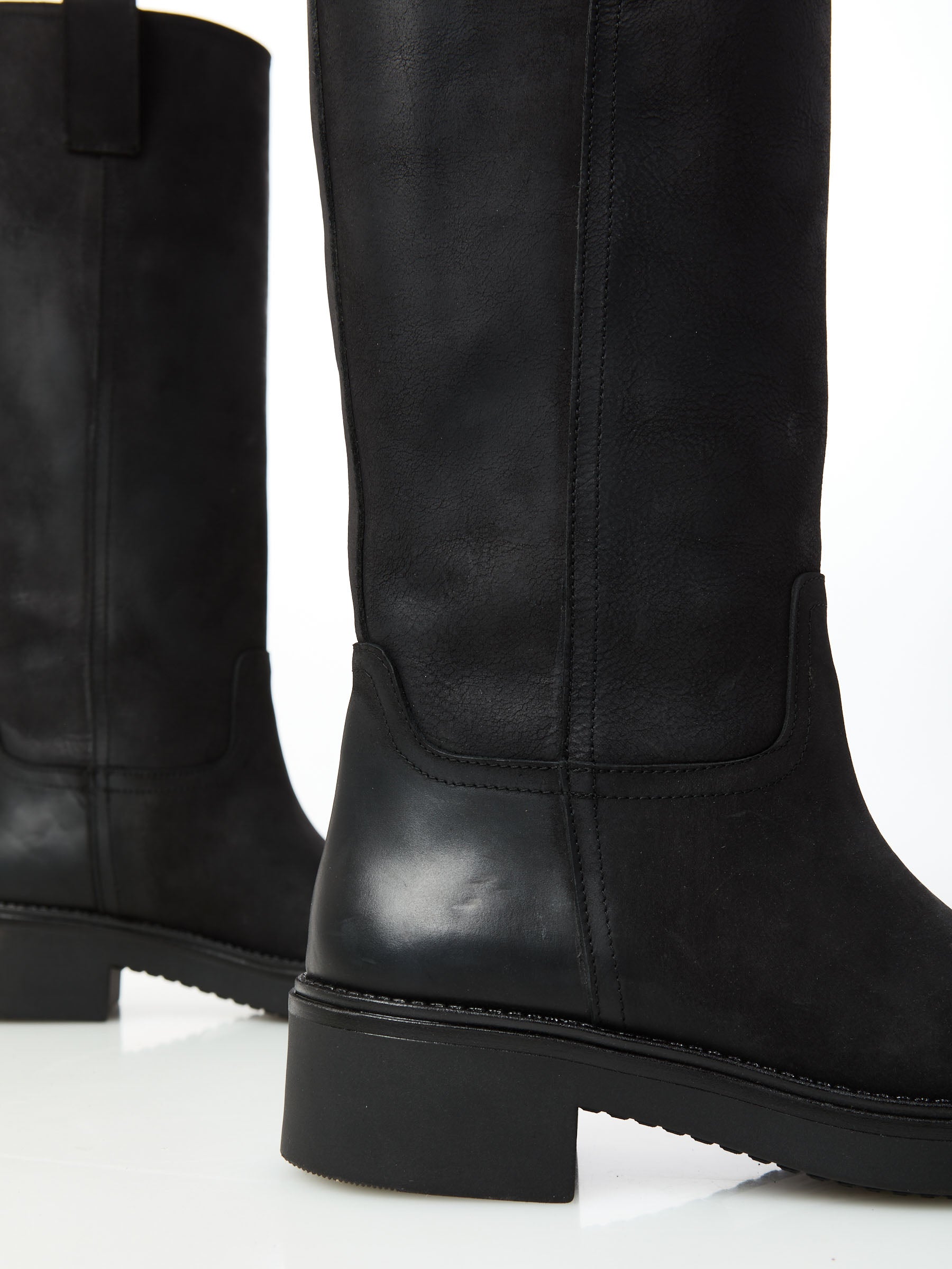 Ovyé - Stivale in pelle ingrassata