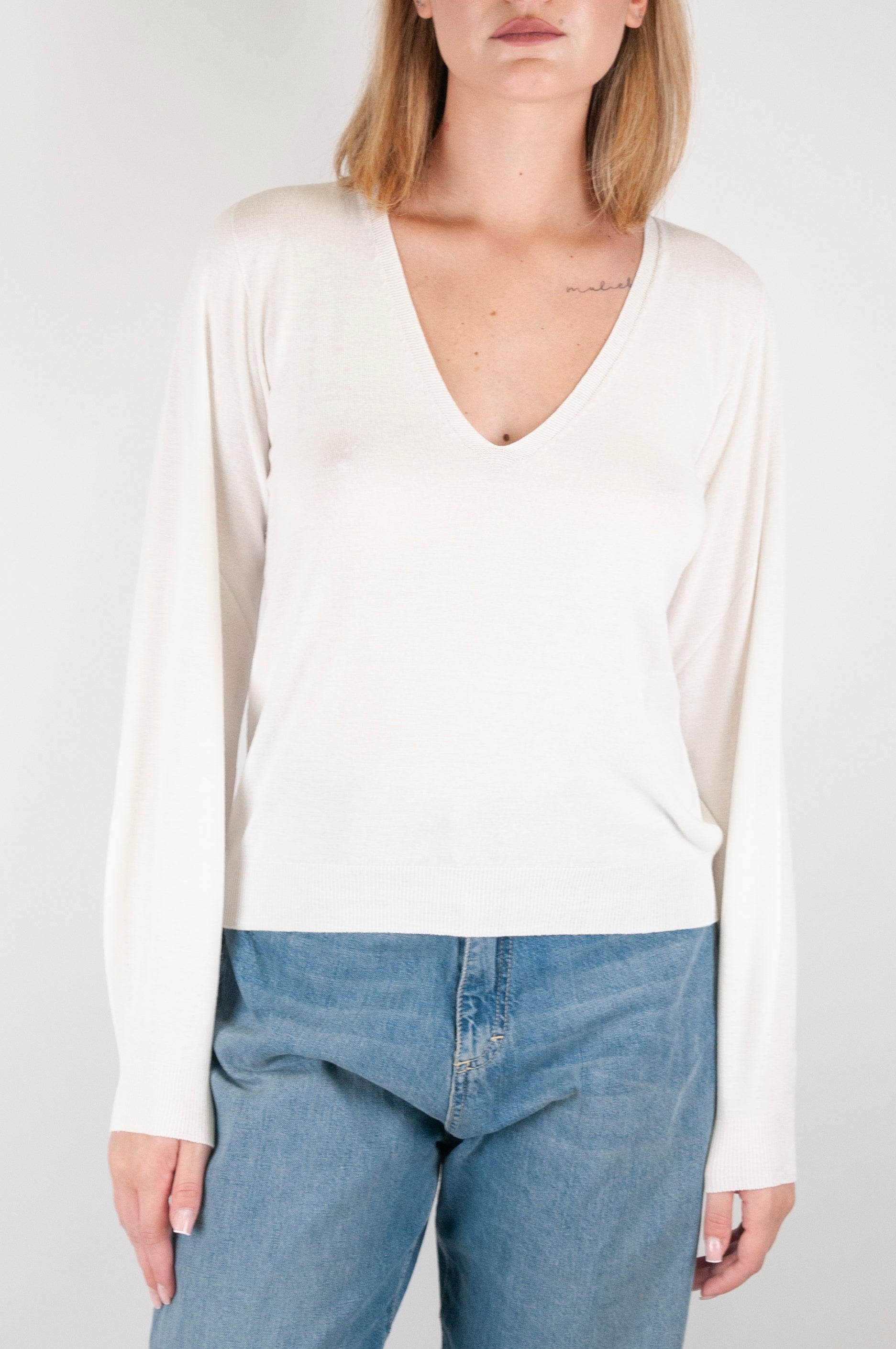 Kontatto - Maglia scollo V in viscosa leggera