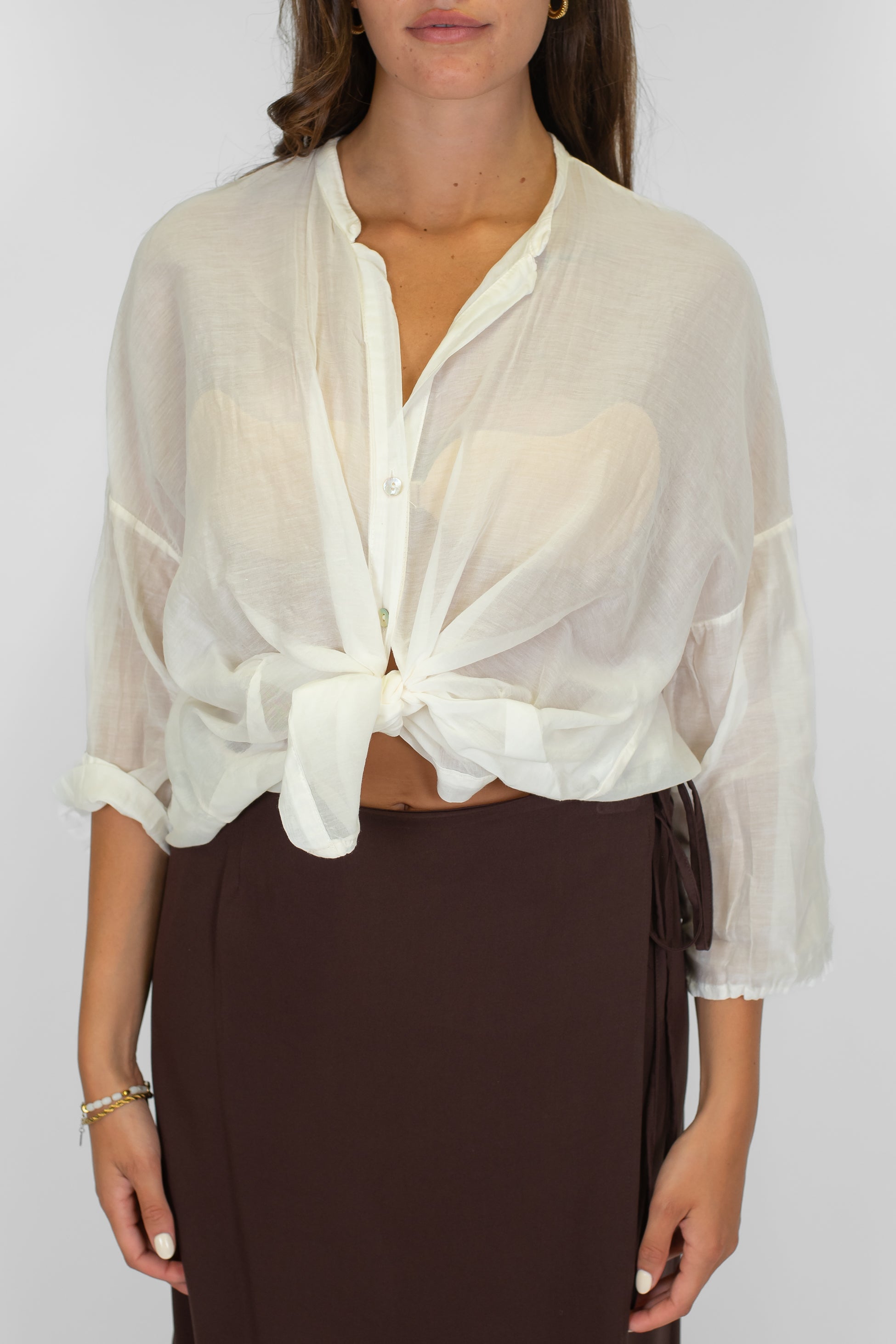 Tensione in - Camicia tinta unita in misto seta con collo coreano