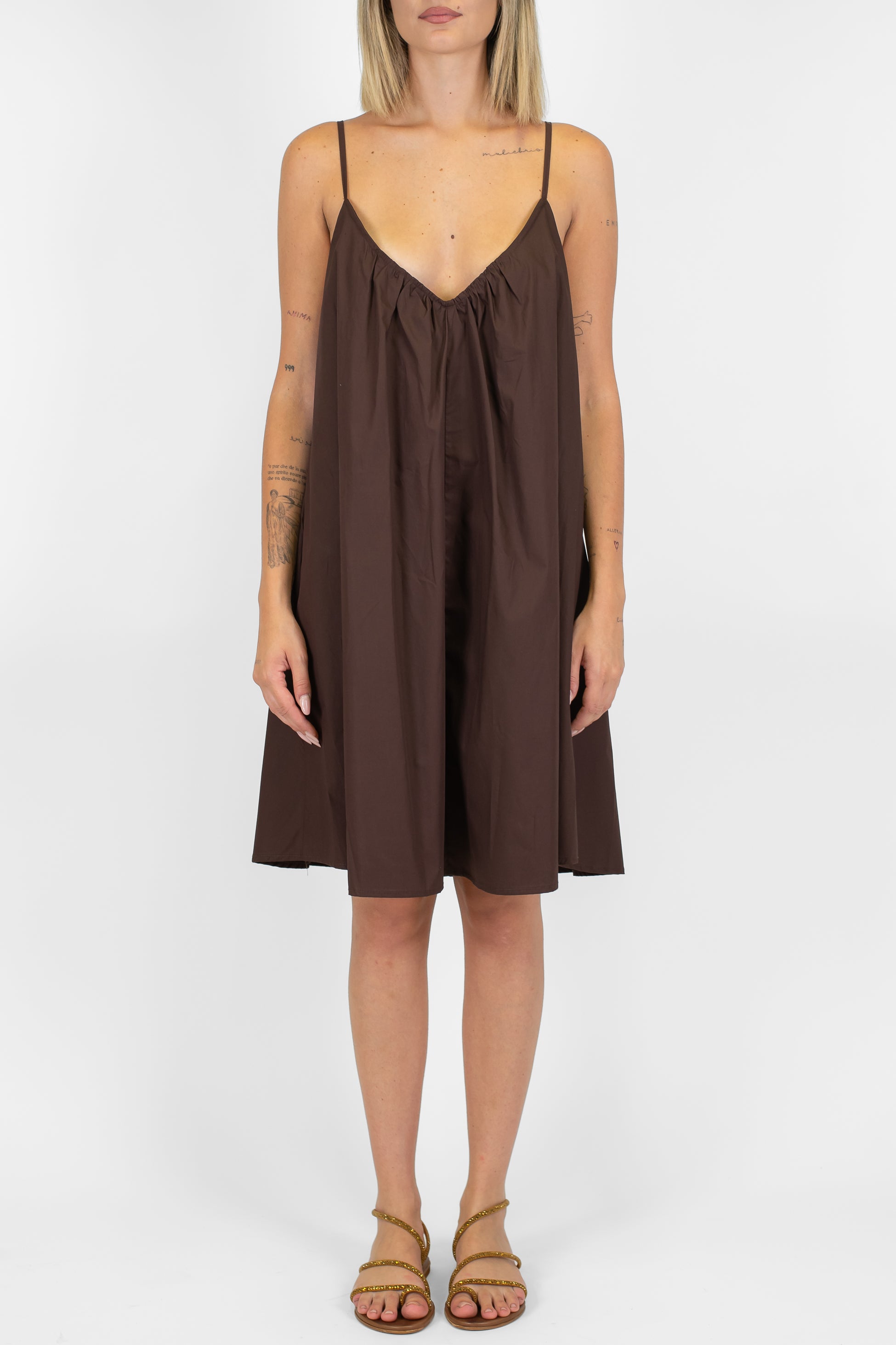 Motel - Abito corto scollo a V in tela paracadute con bretelline e allaccio sul retro