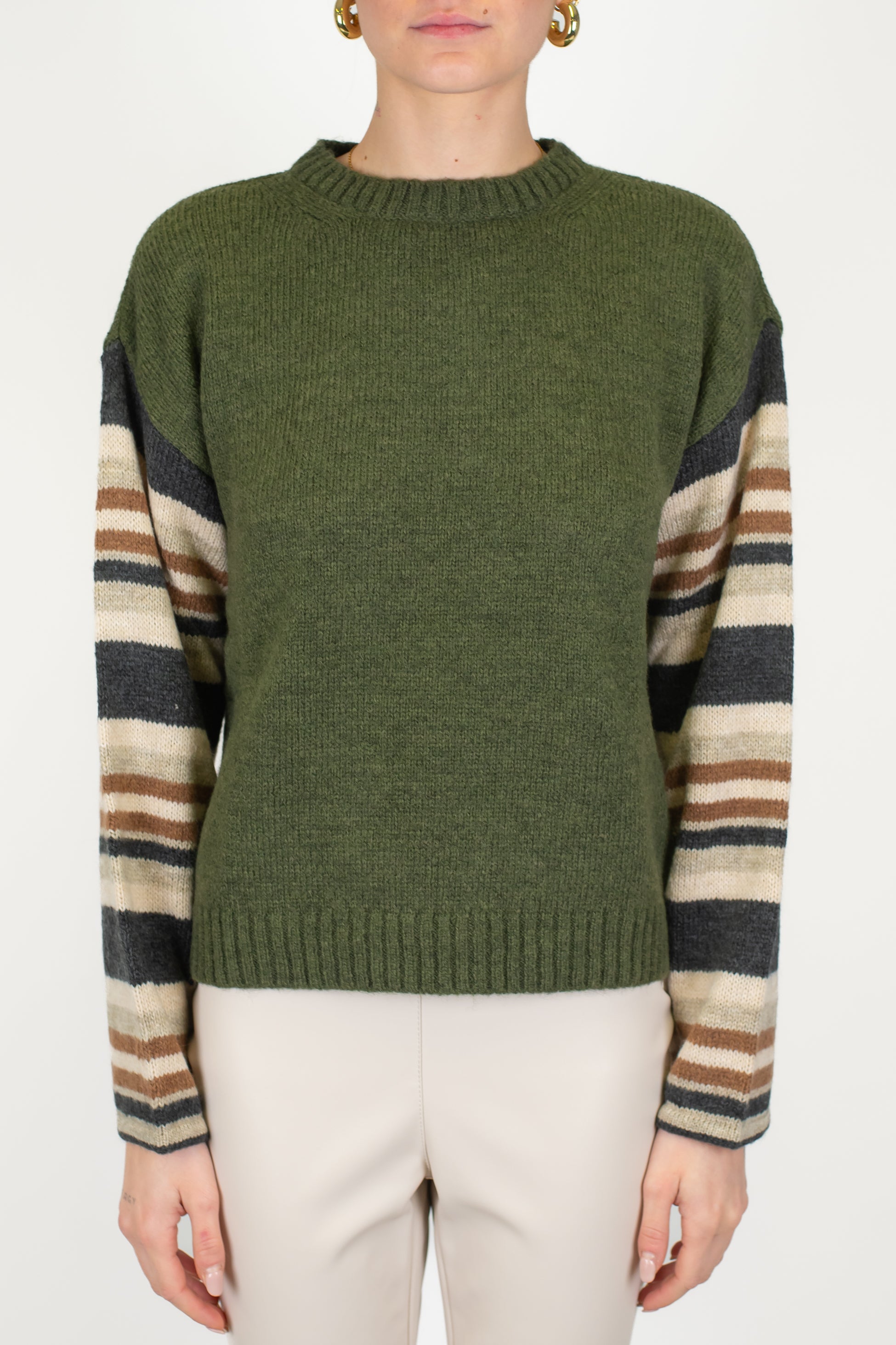 Tensione in - Maglia over con manica fantasia righe a contrasto in misto lana