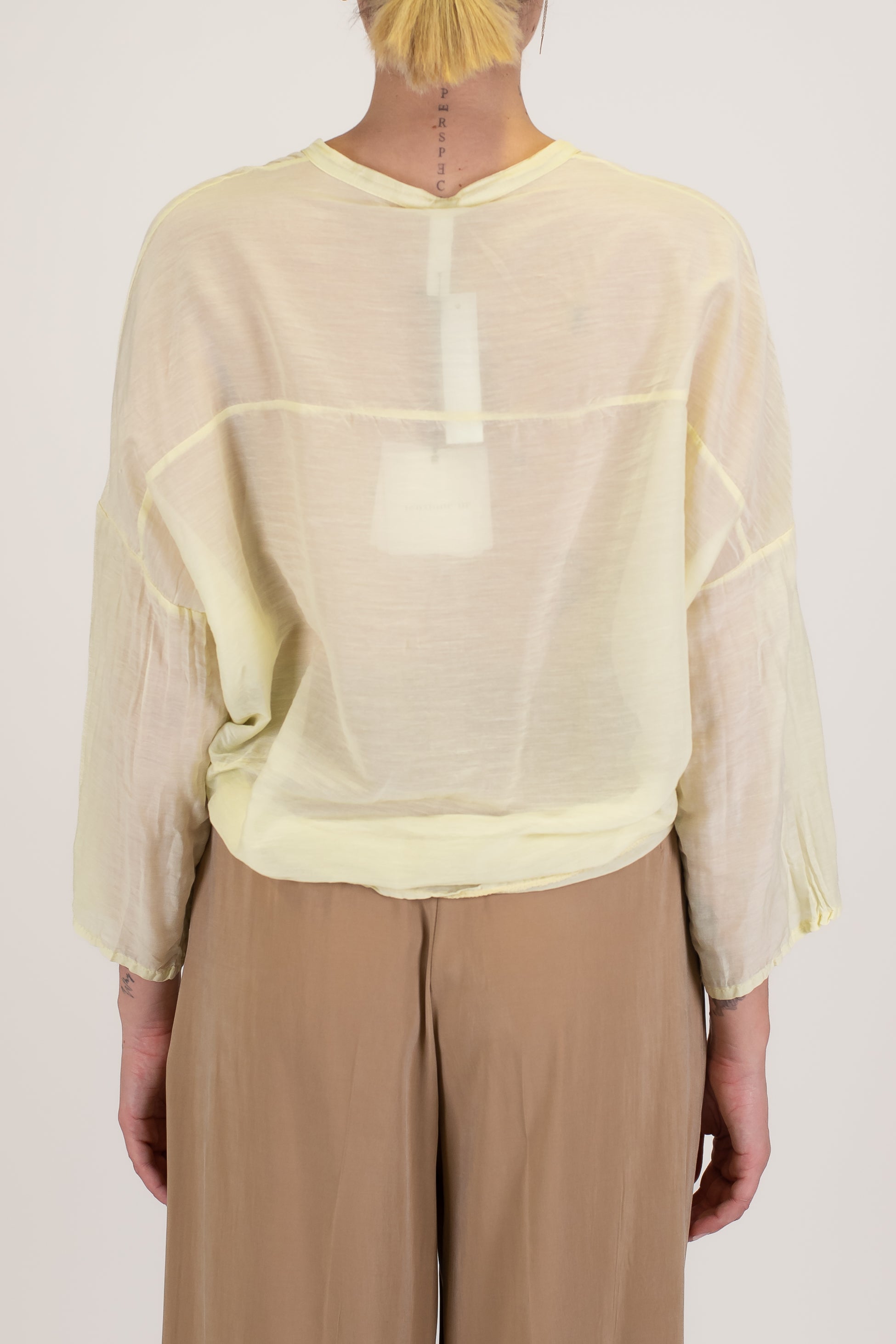 Tensione in - Camicia tinta unita in misto seta con collo coreano