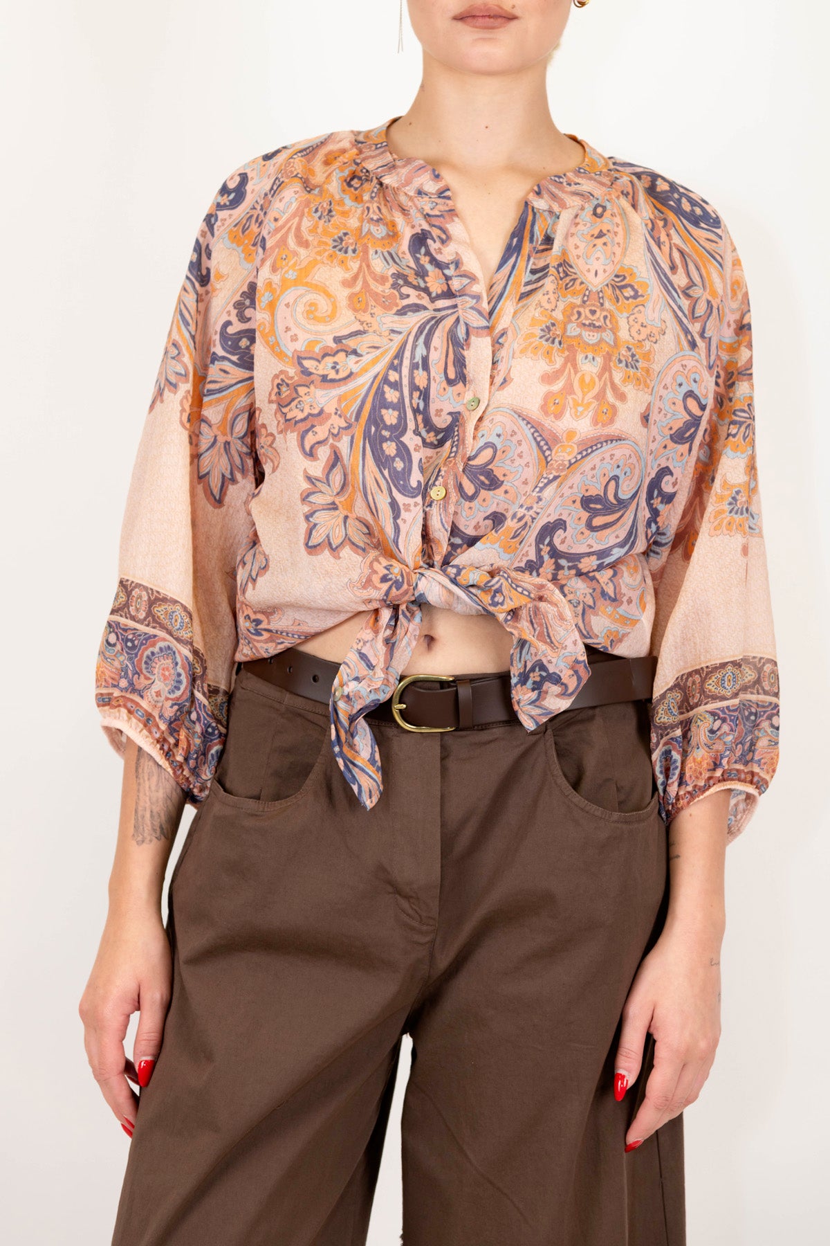 Motel - Camicia fantasia astratta in lyocell con manica tre quarti e nodo sul fondo