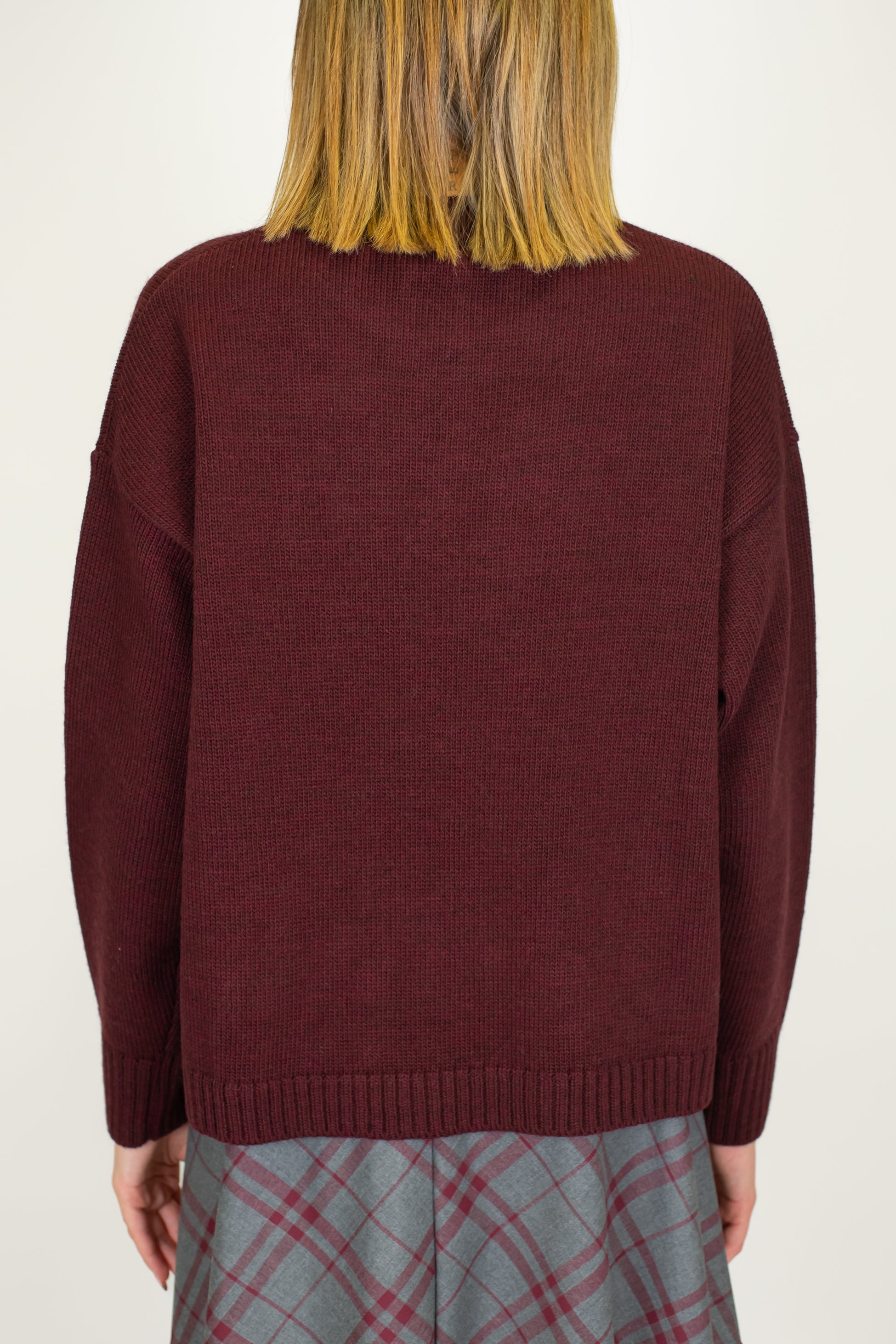 Tensione in - Maglia con orsetto in misto lana