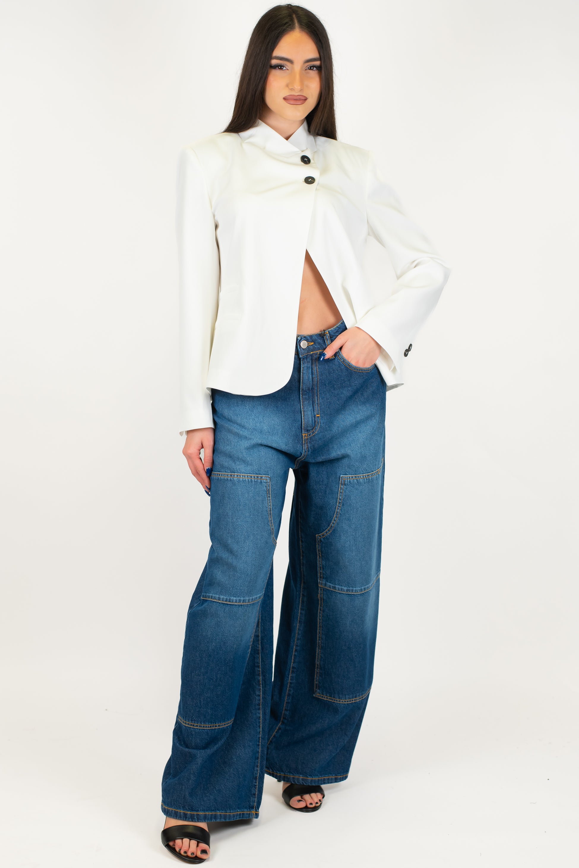 Tensione in - Jeans palazzo lavaggio intermedio modello Giusi