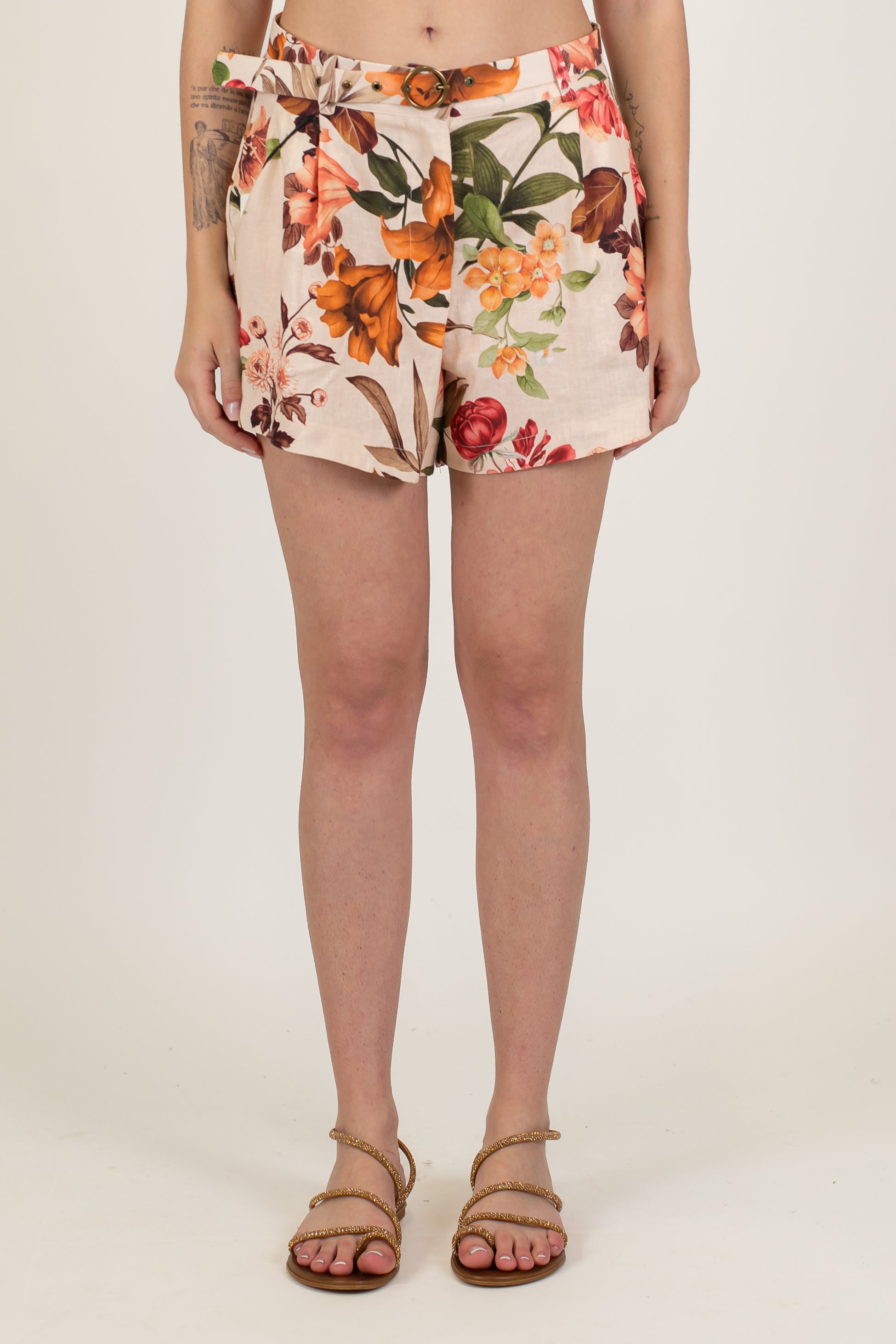 Tensione in - Shorts fantasia floreale in misto lino