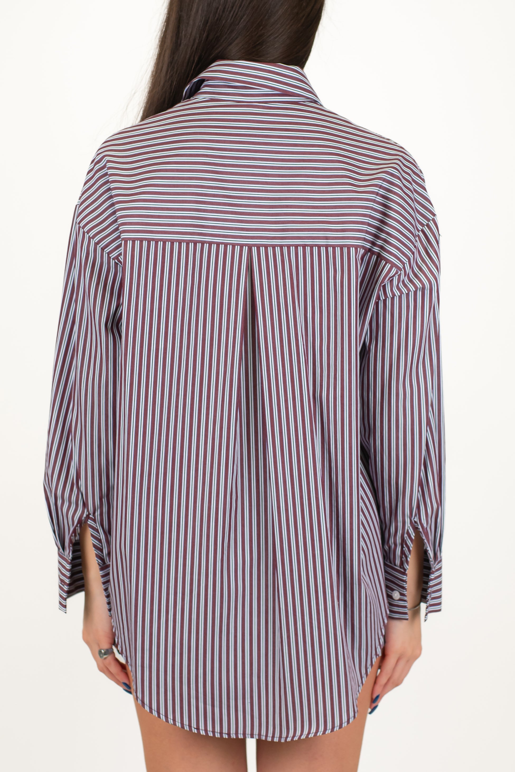 Tensione in - Camicia over fantasia a righe