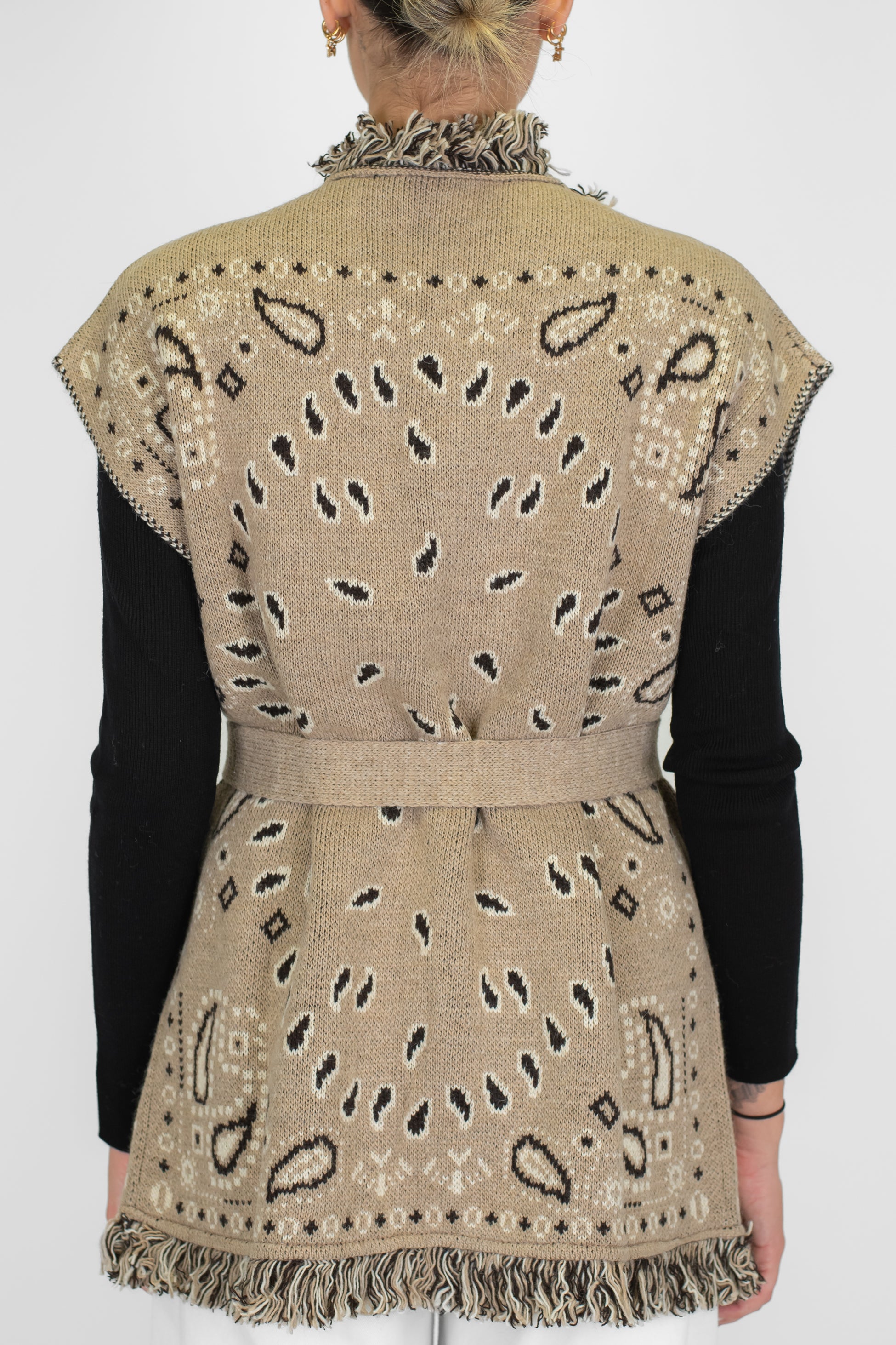 Tensione in - Cardigan giromaniche fantasia in misto lana con frange e cintura in tessuto