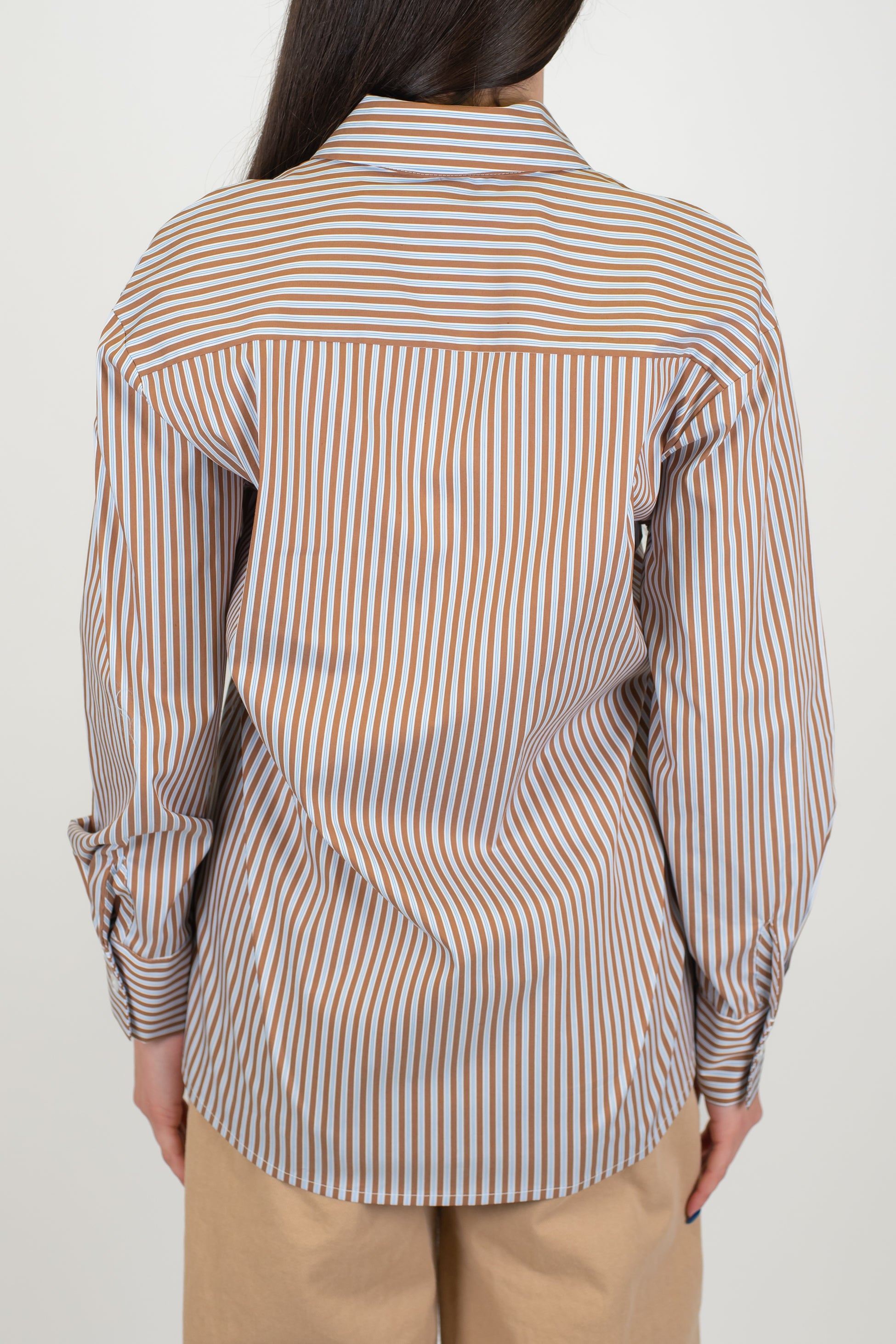 Tensione in - Camicia over fantasia righe a contrasto