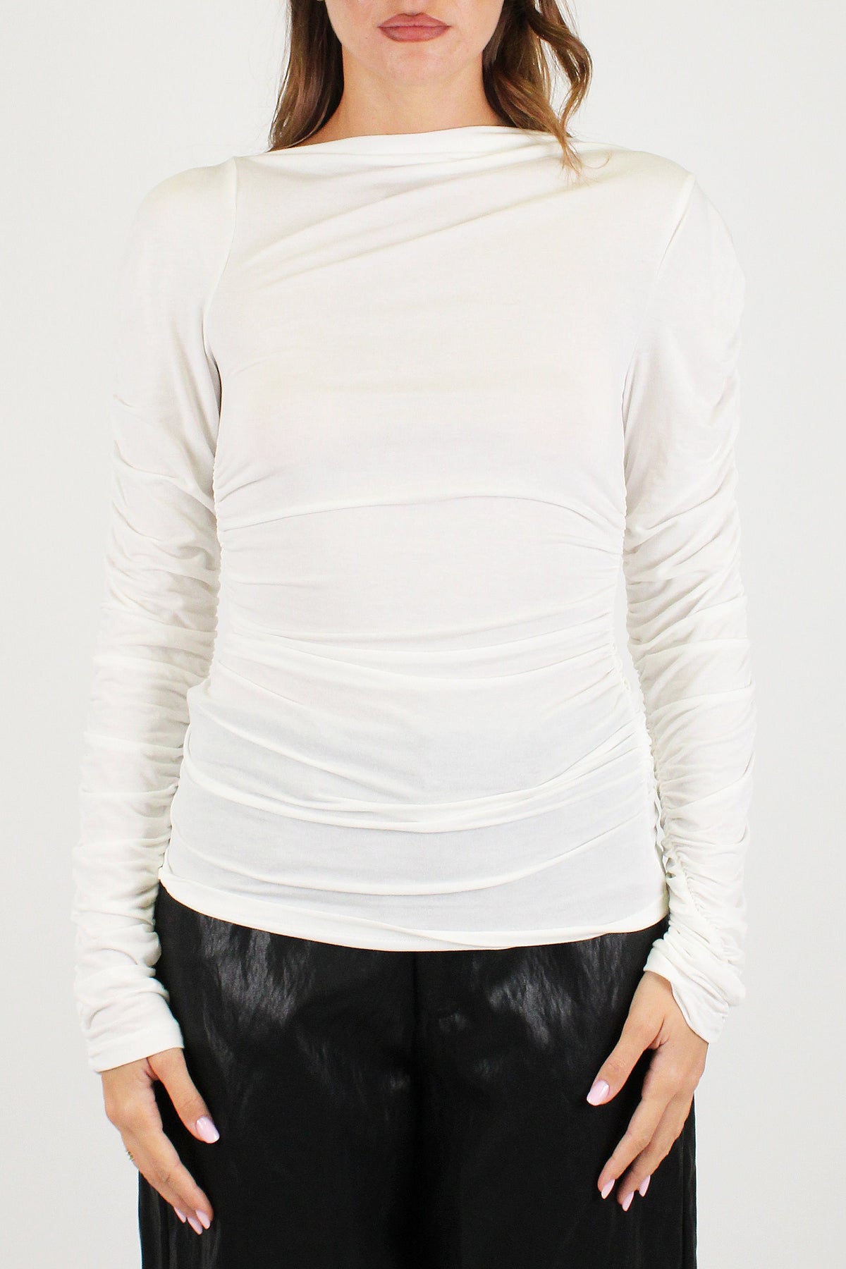 Haveone - Maglia basic in modal con scollo a barca e arriccio su manica e fianco