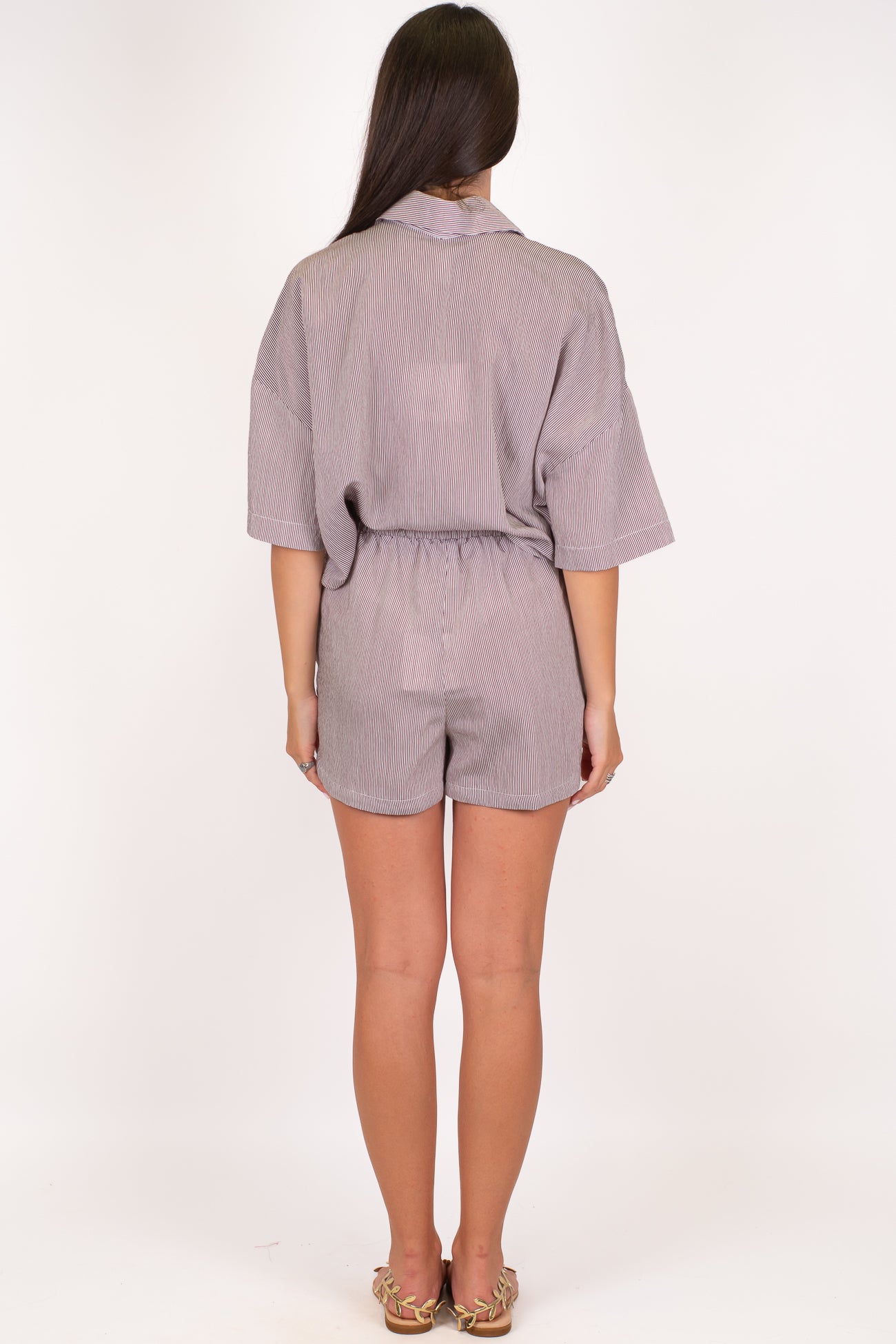 Tensione in - Coordinato camicia mezzamanica e shorts fantasia a righe