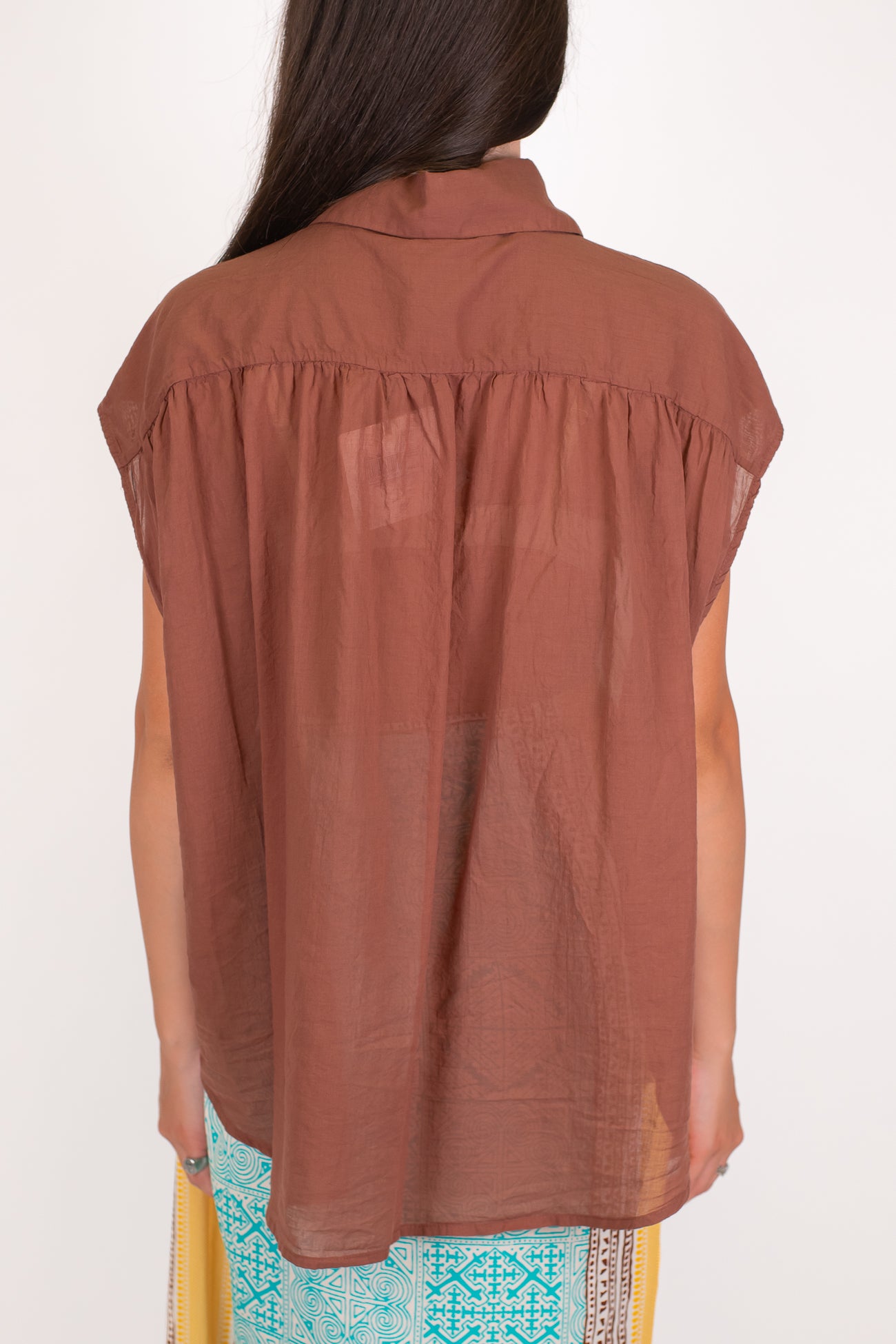 Tensione in - Camicia mezzamanica in mussola di cotone