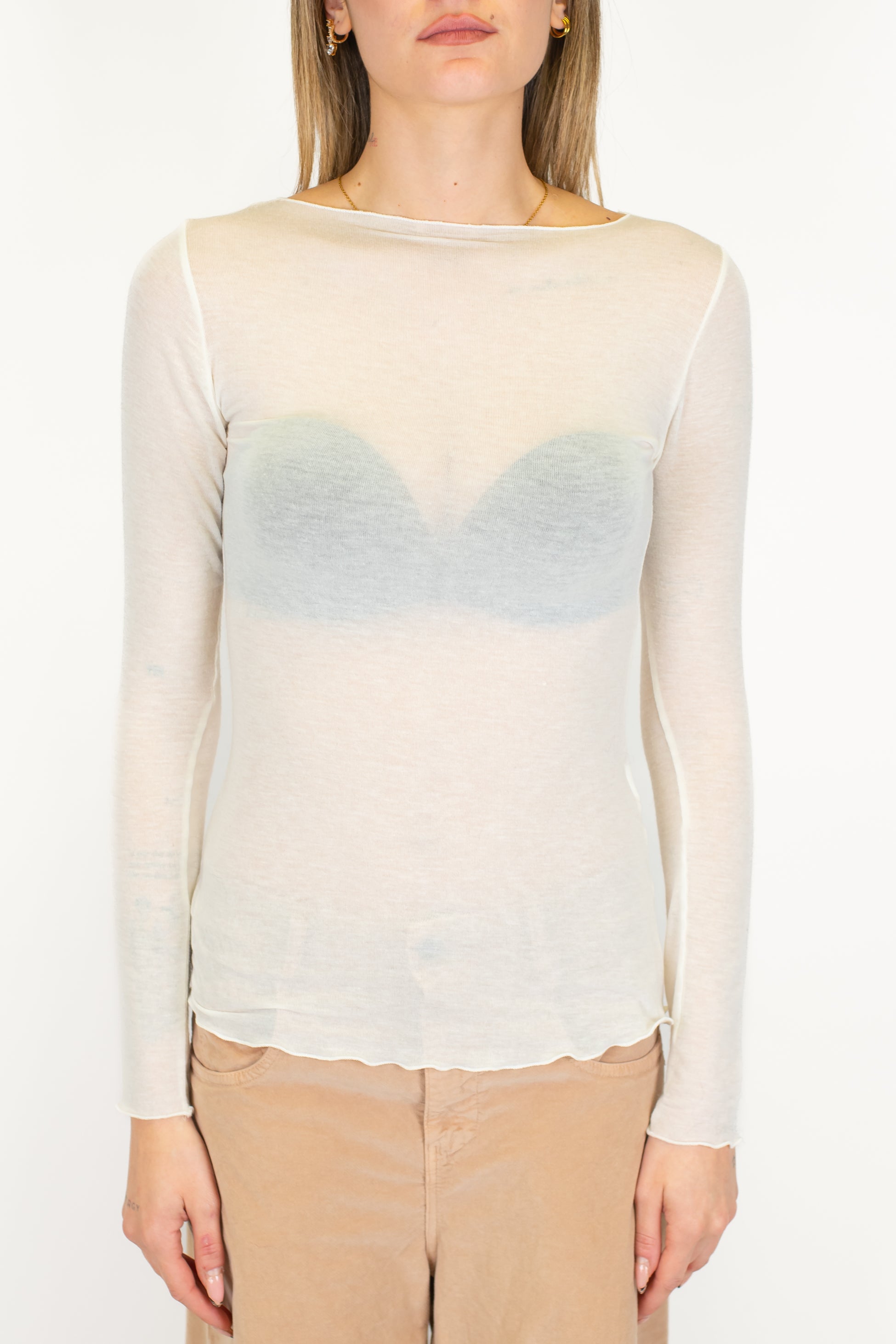 Tensione in - Maglia basica in misto cashmere scollo a barca