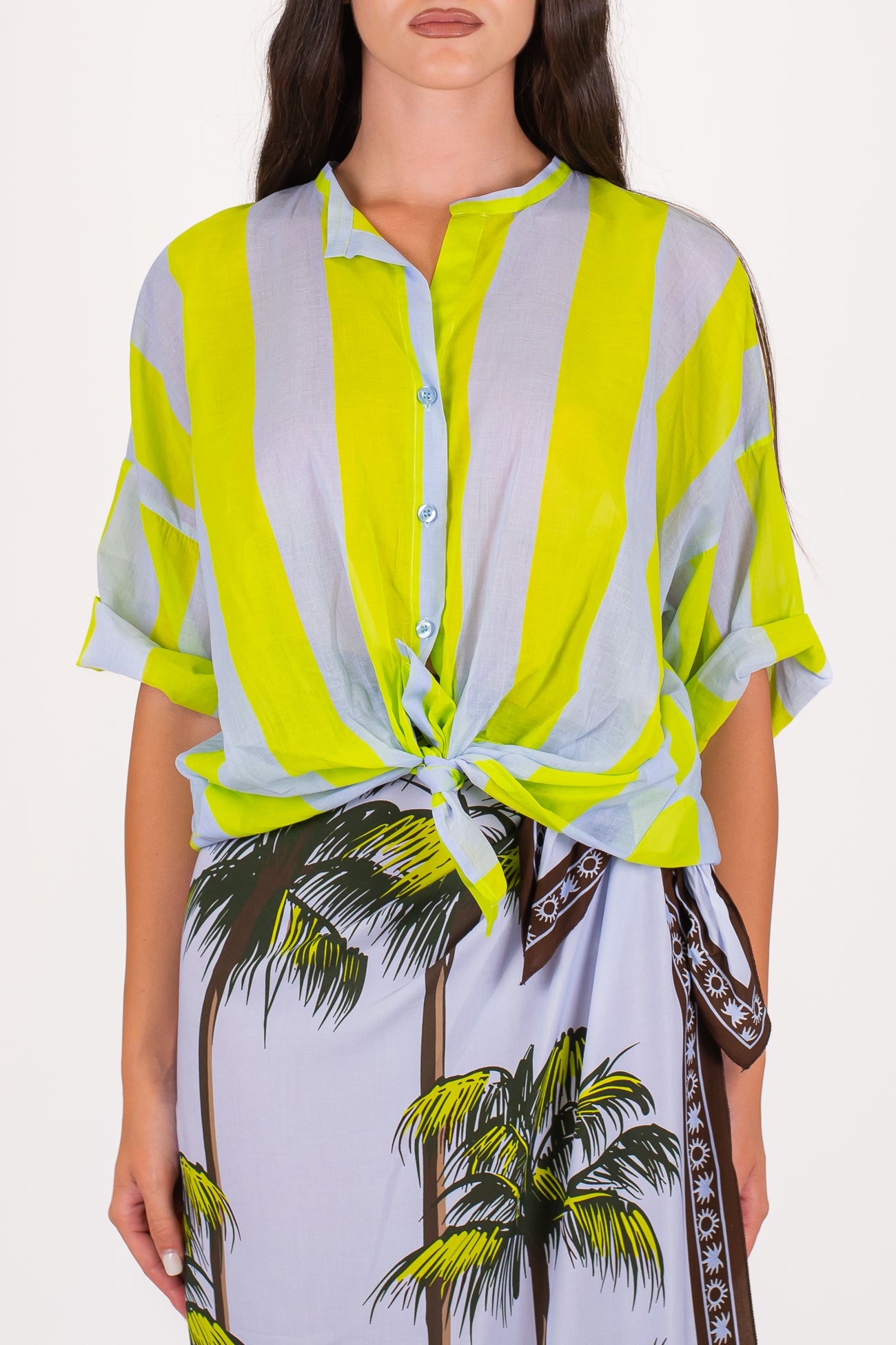 Tensione in - Camicia over mezzamanica fantasia a righe in mussola di cotone con collo coreano