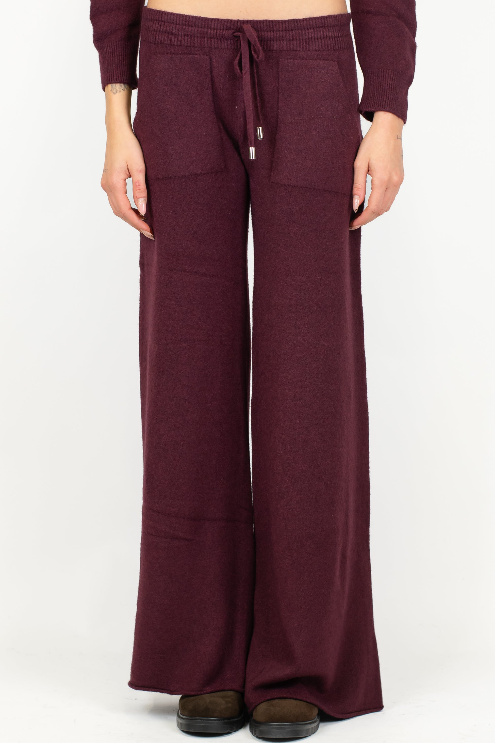 Haveone - Coordinato maglia scollo v e pantalone palazzo con elastico in vita