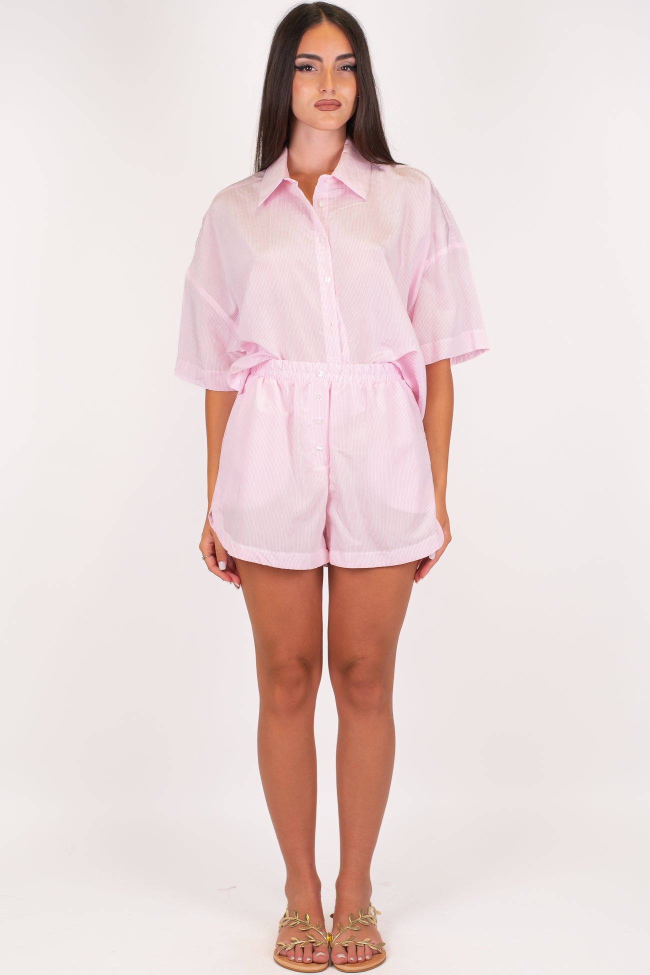 Tensione in - Coordinato camicia mezzamanica e shorts fantasia a righe