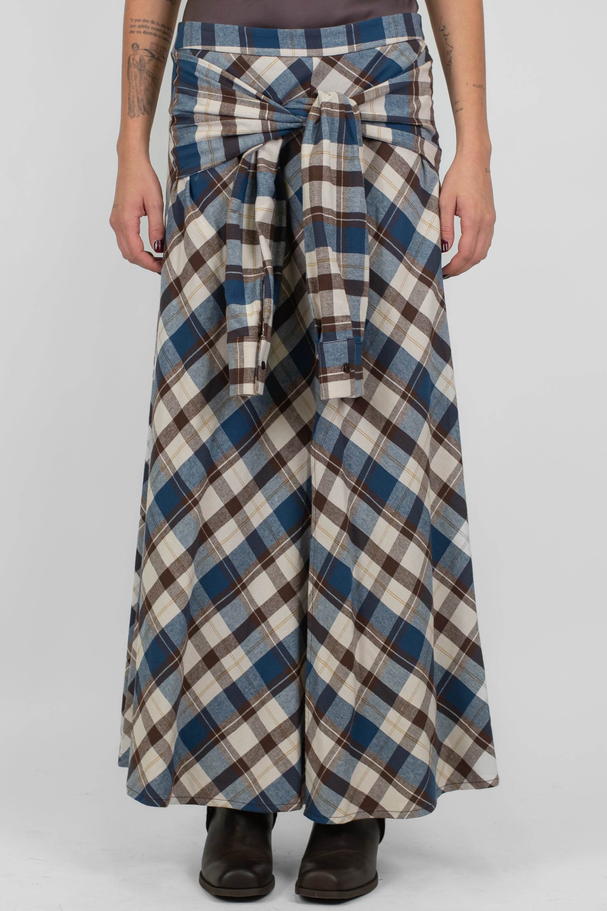 Motel - Gonna fantasia quadri con nodo maniche sul fronte