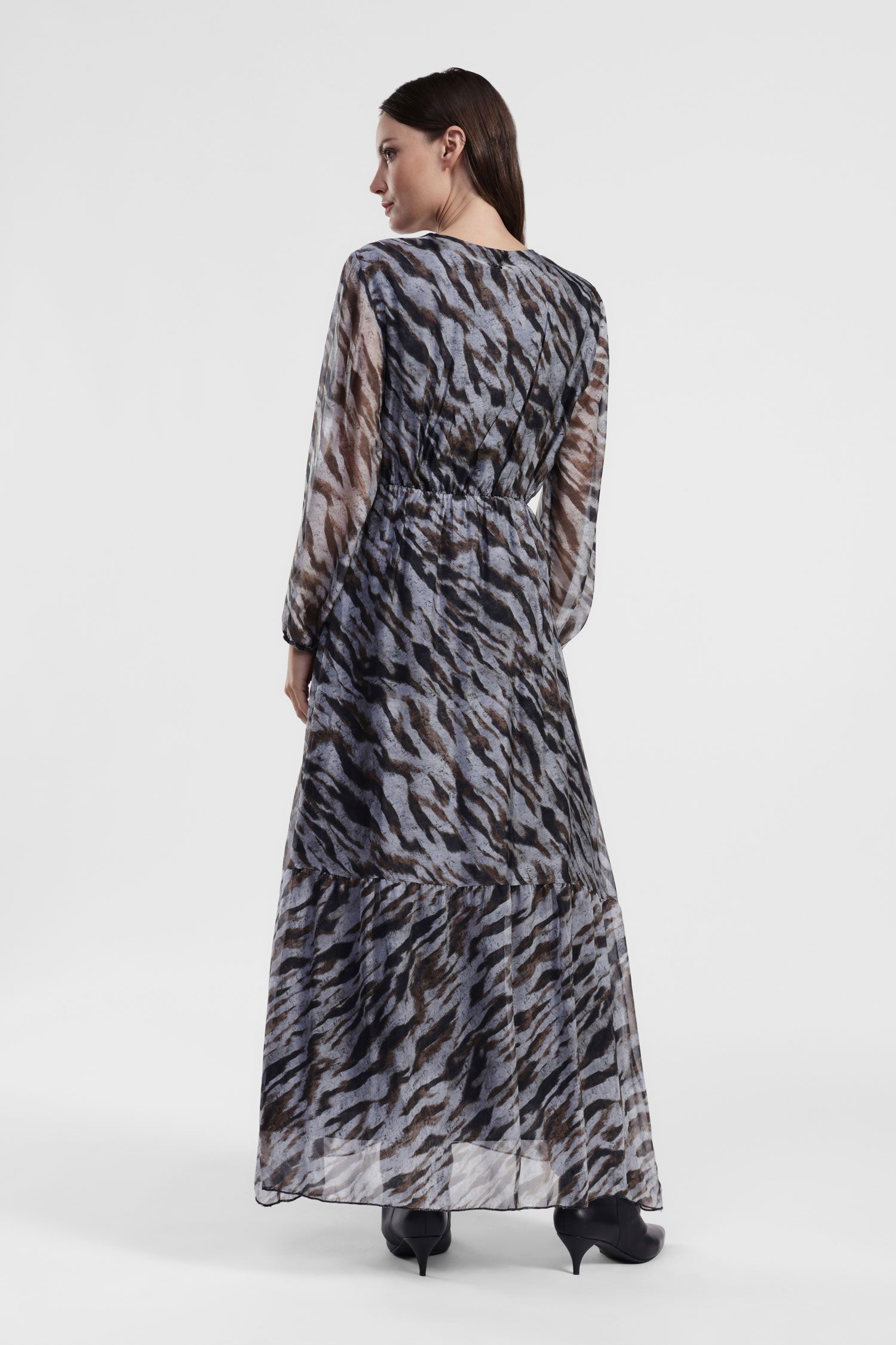 Dixie - Abito lungo scollo a V fantasia animalier in misto seta