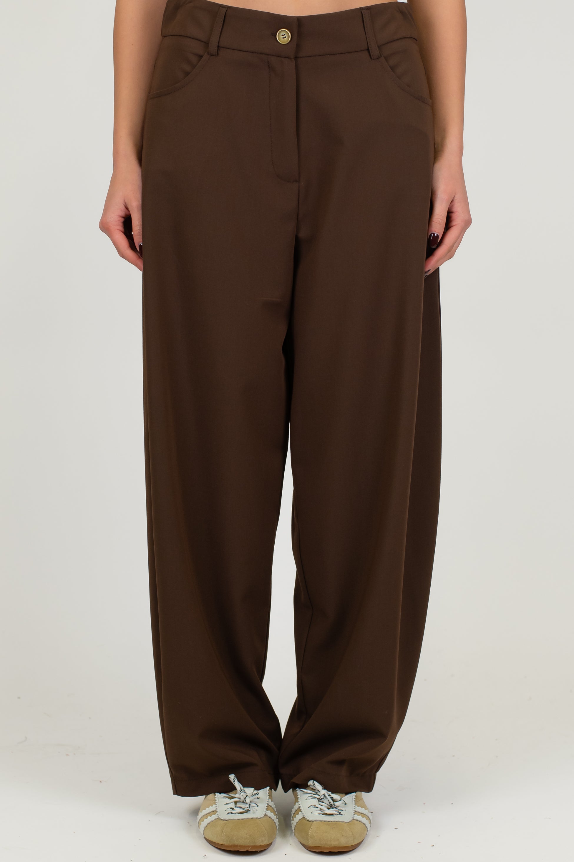 Tensione in - Pantalone ballon con tasconi posteriori