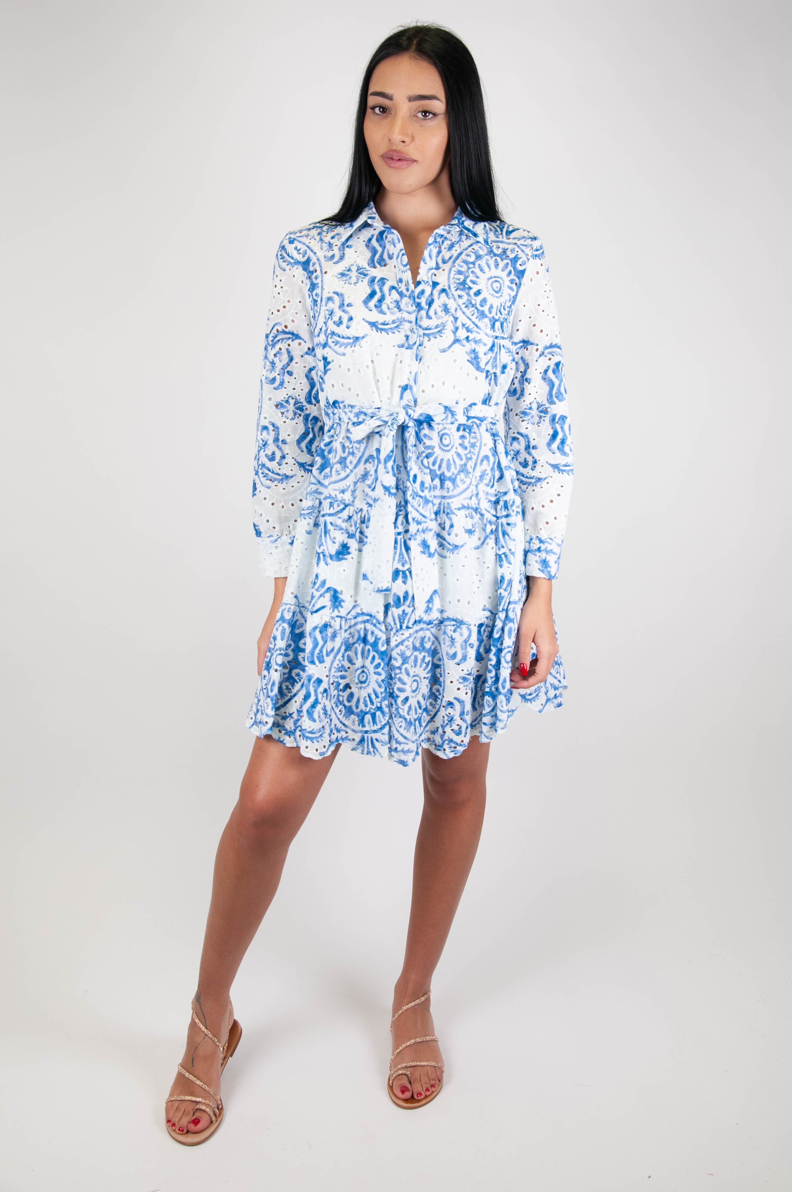 Tension in - Short patterned dress in broderie anglaise