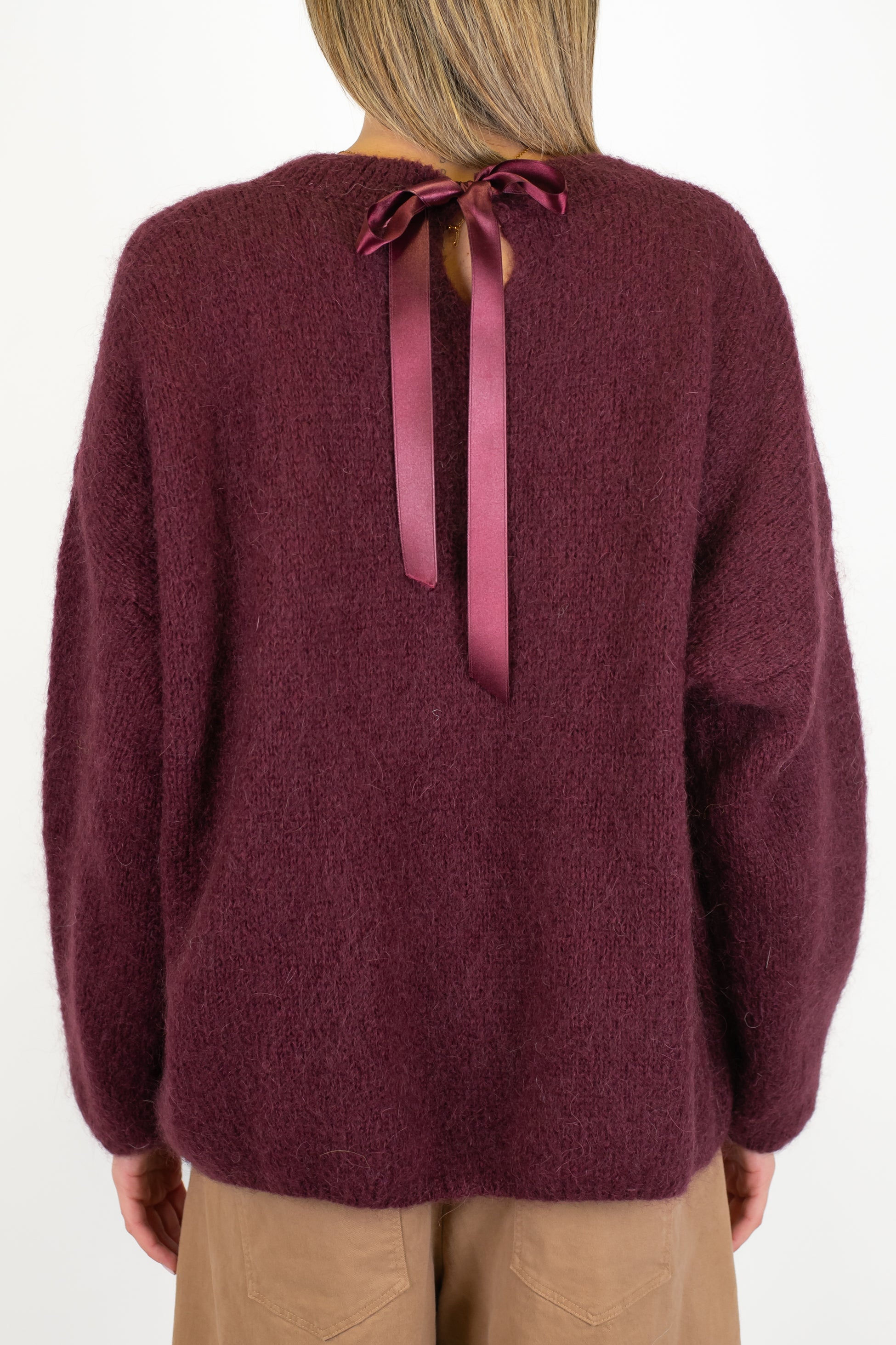 Dixie - Maglia girocollo in lana mohair con taschino e chiusura con fiocco sul retro